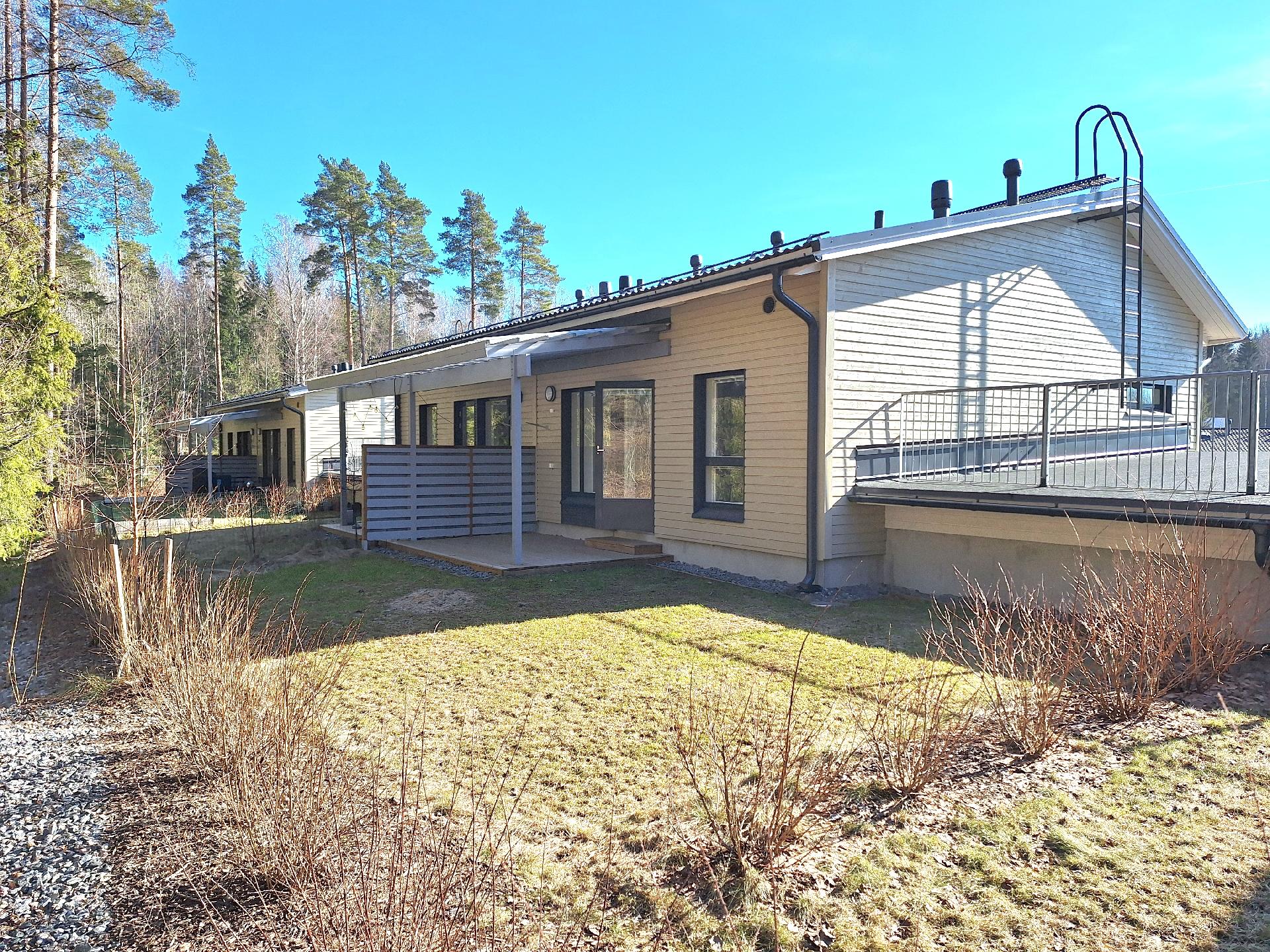 Harmaaniitynkuja 4, Tillinmäki, Espoo