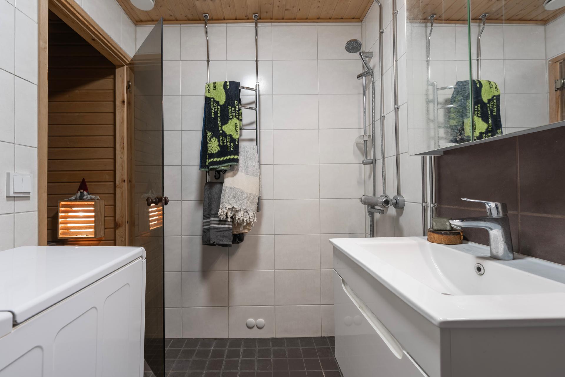 Kallionkierto 5-7, Vuorela, Siilinjärvi