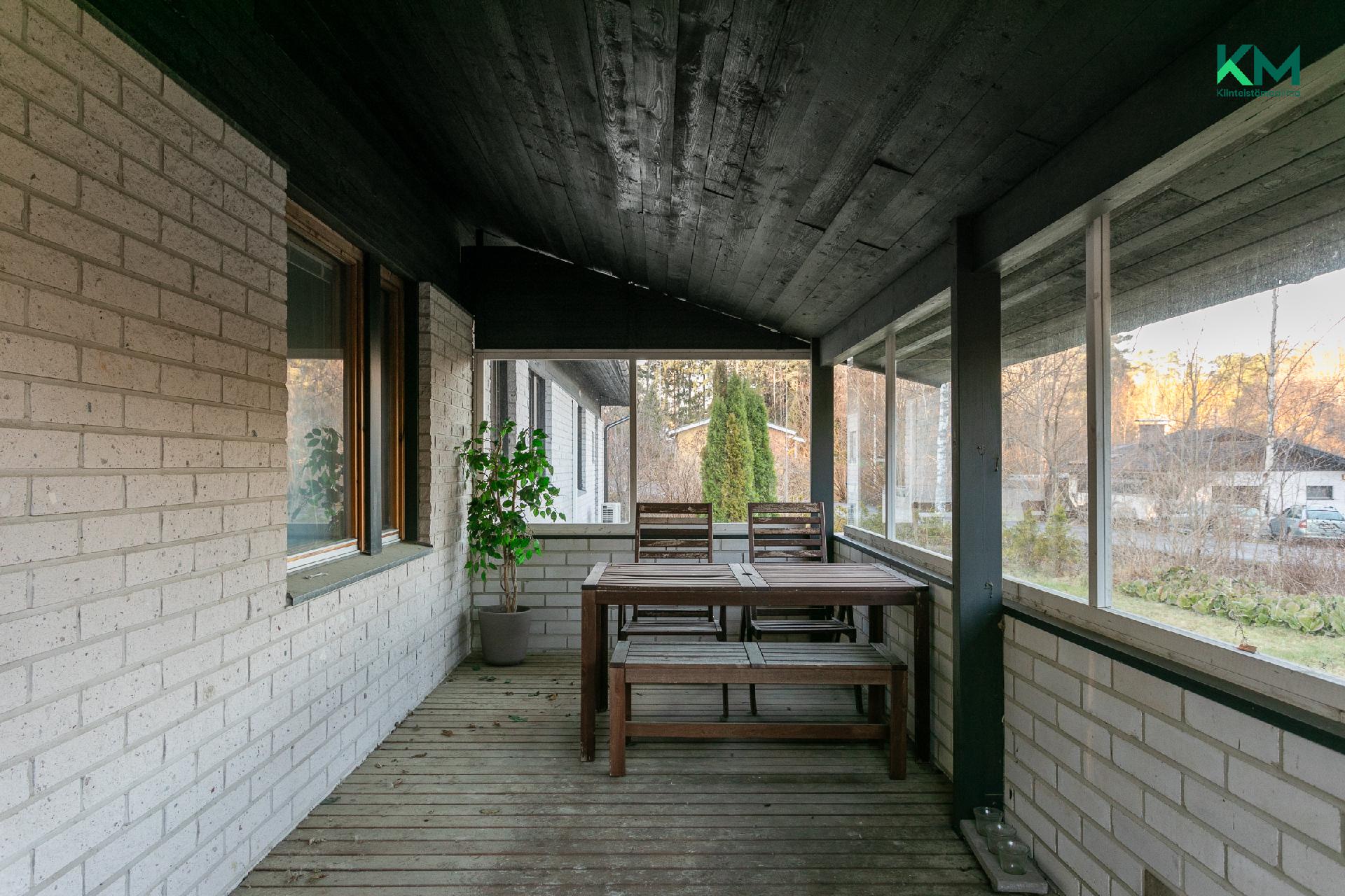 Äyrästie 2, Empo, Kaarina