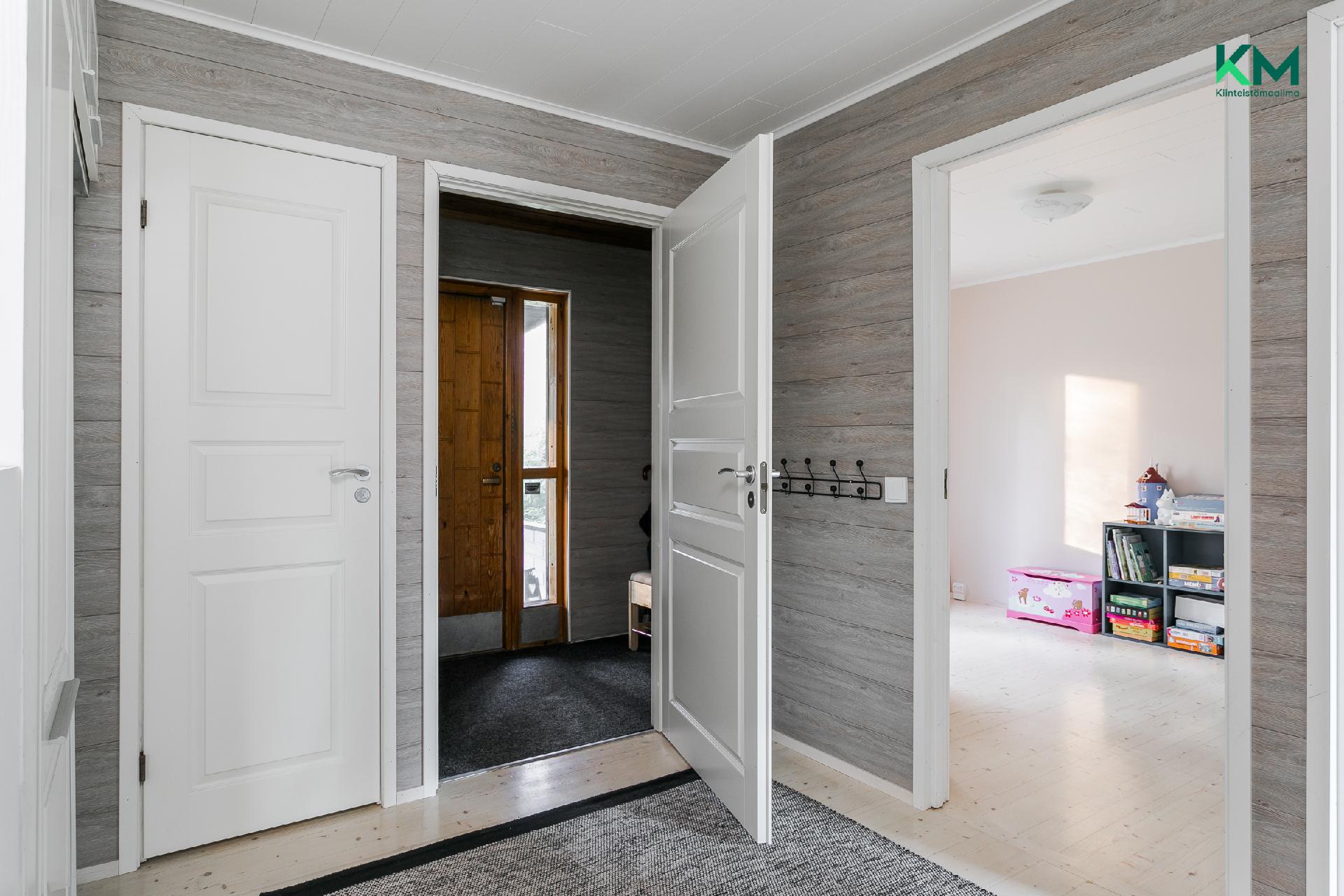 Äyrästie 2, Empo, Kaarina