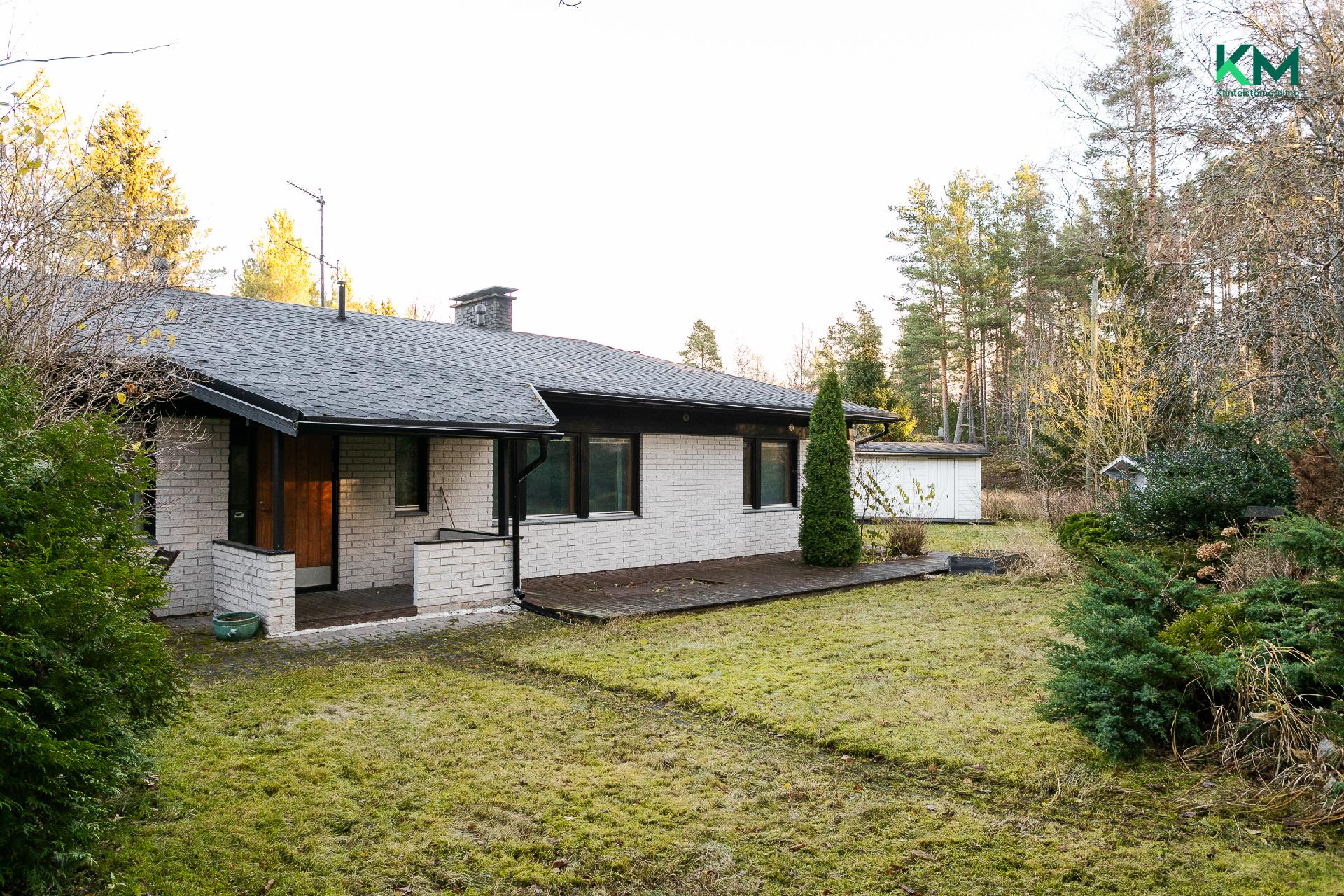 Äyrästie 2, Empo, Kaarina