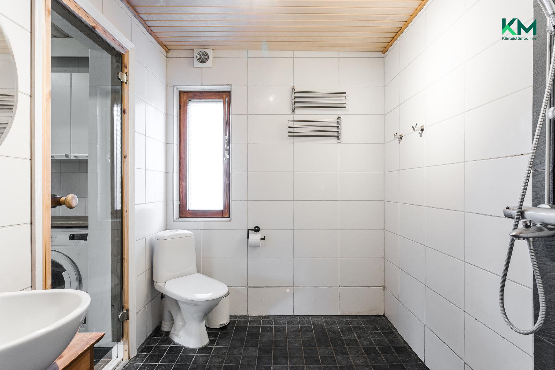 Äyrästie 2, Empo, Kaarina