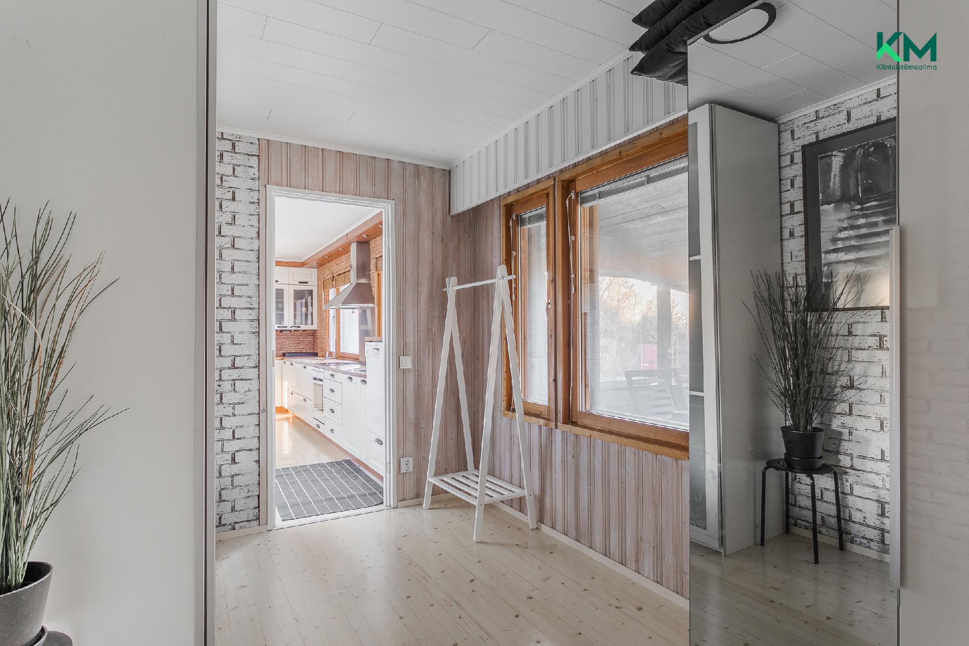 Äyrästie 2, Empo, Kaarina