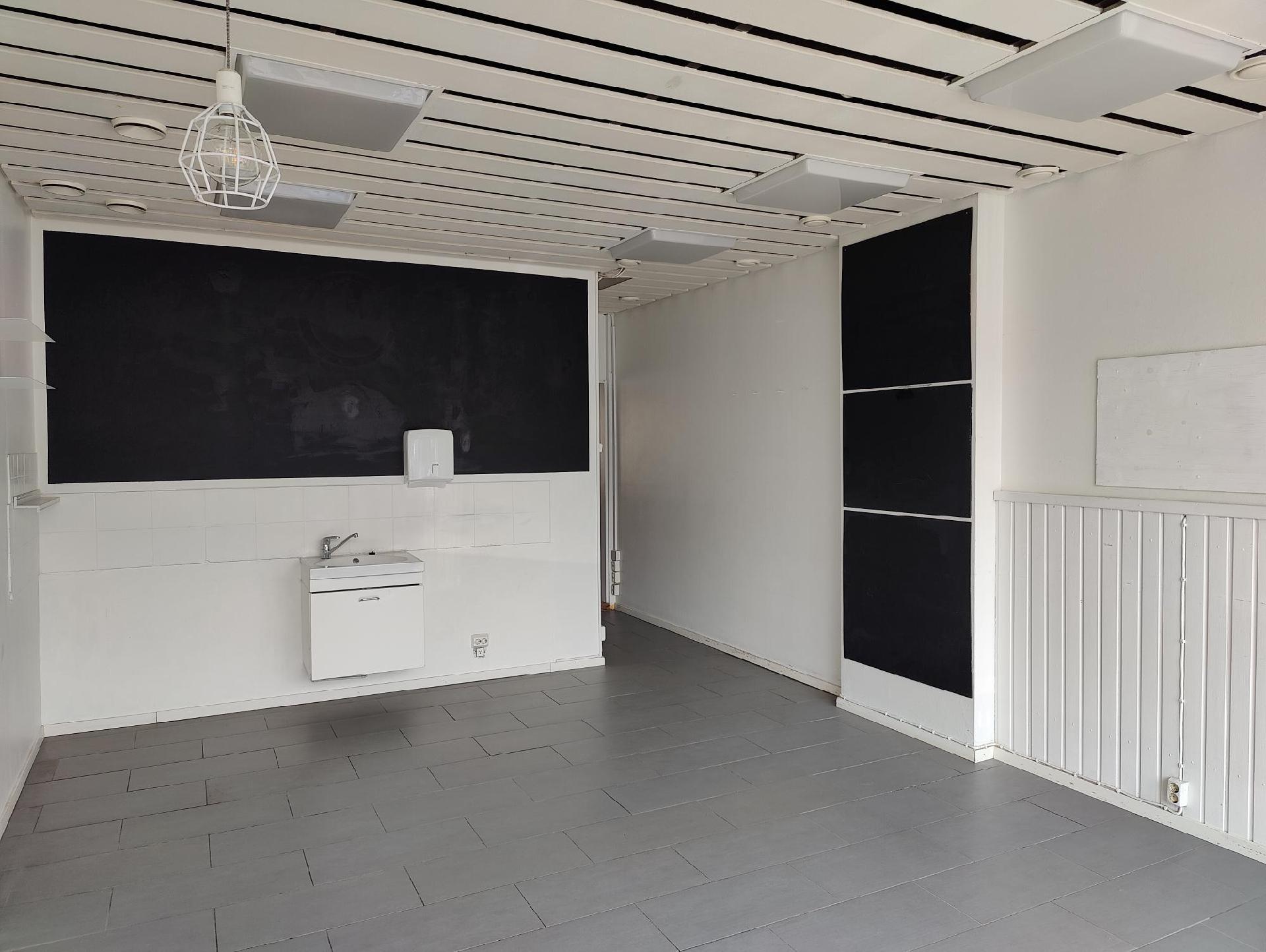 Aino Acktén tie 8, Pohjois-Haaga, Helsinki