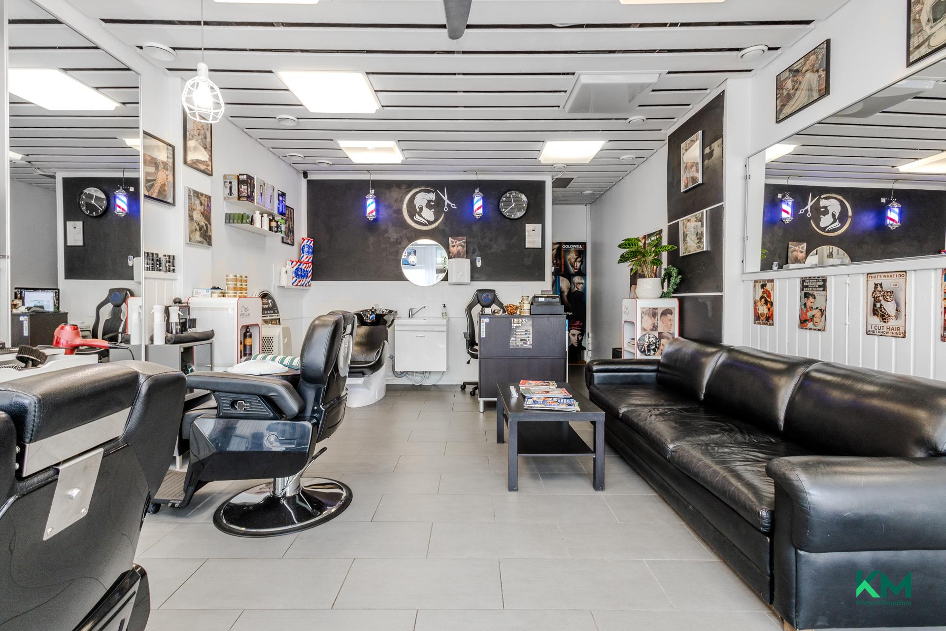 Aino Acktén tie 8, Pohjois-Haaga, Helsinki