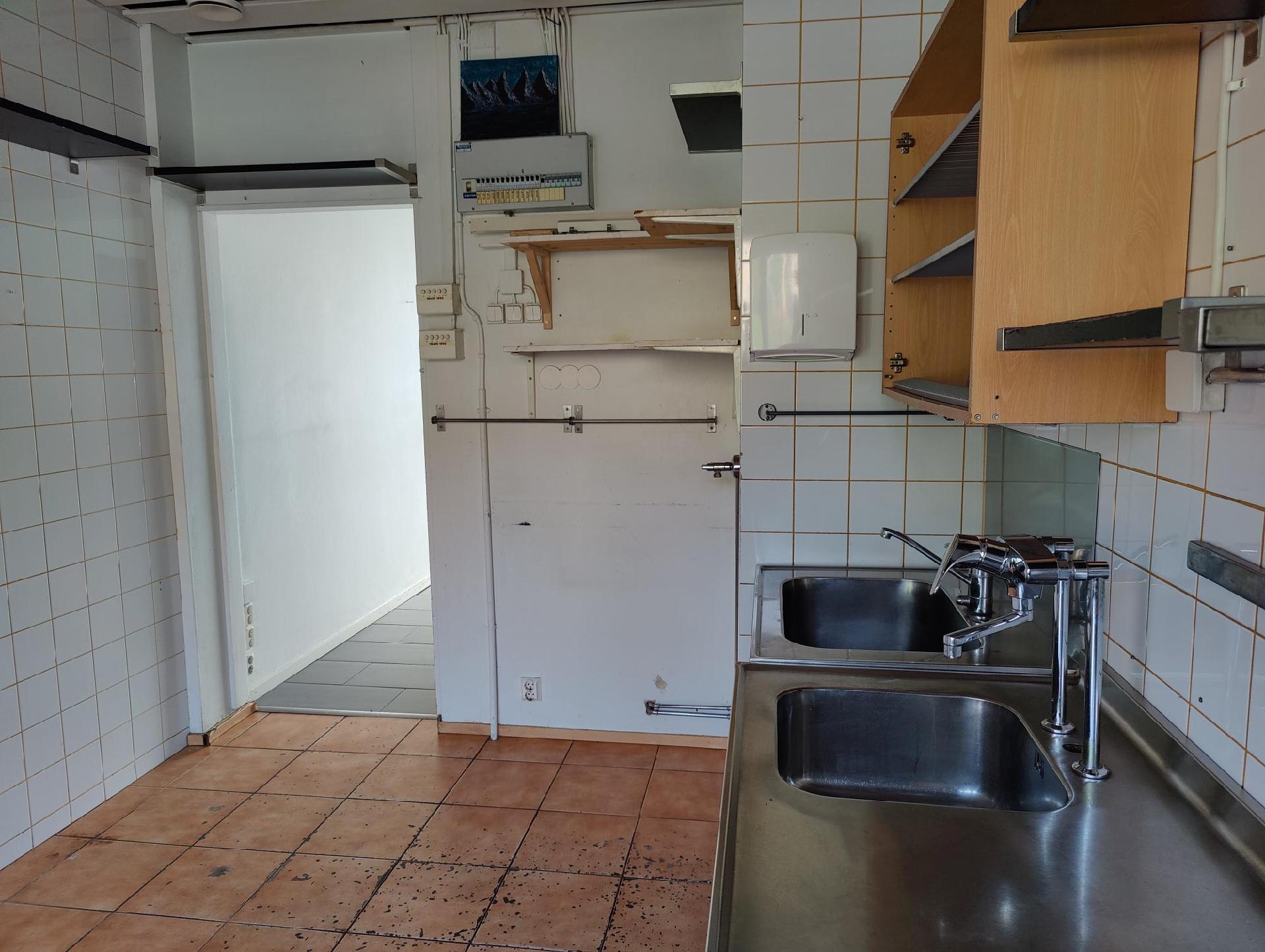 Aino Acktén tie 8, Pohjois-Haaga, Helsinki