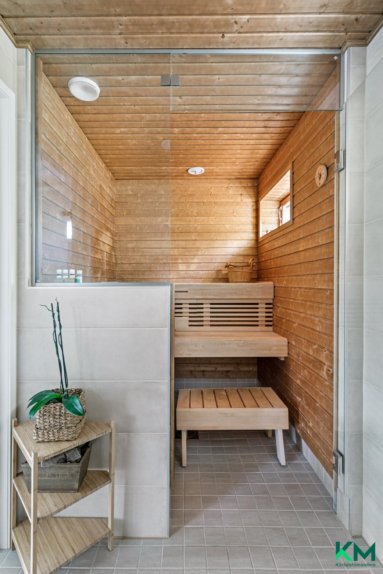 Tuurinkuja 2, Henttaa, Espoo