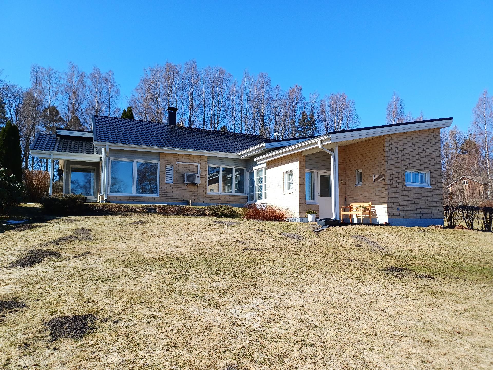 Harjuntie 21, Kankunharju, Varkaus