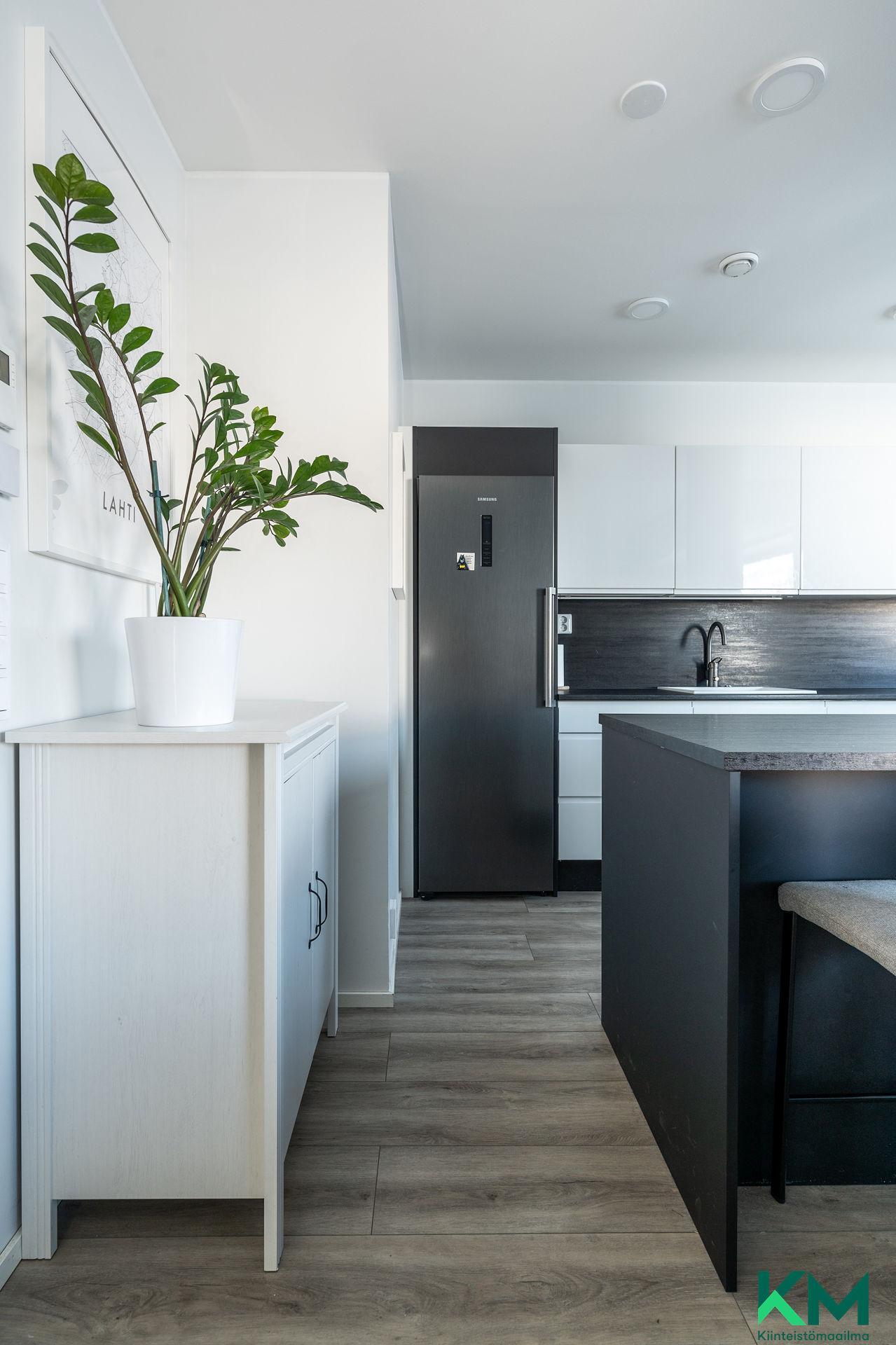 Karjalankatu 1, Keski-Lahden Kaupunginosa, Lahti