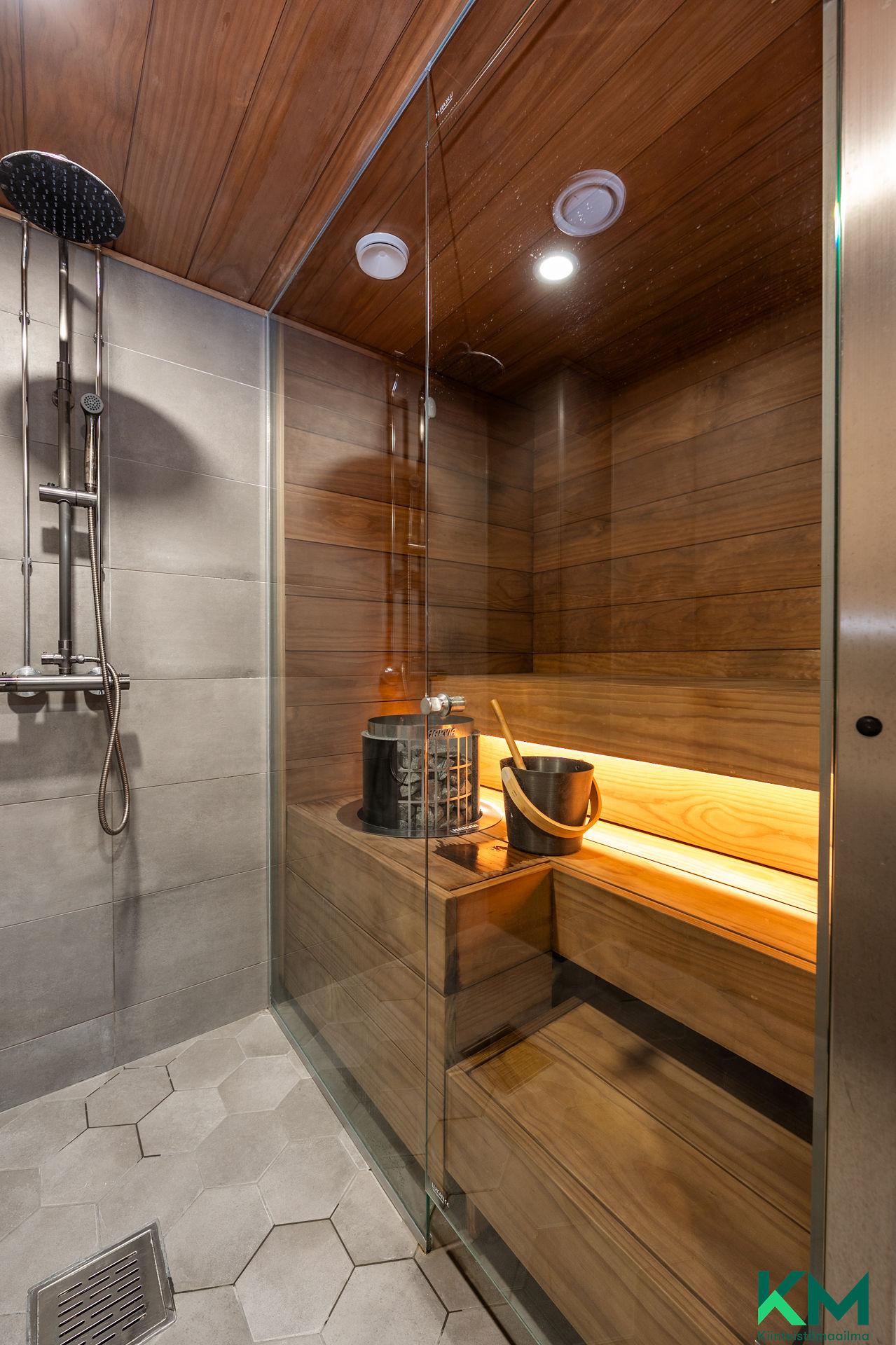 Karjalankatu 1, Keski-Lahden Kaupunginosa, Lahti