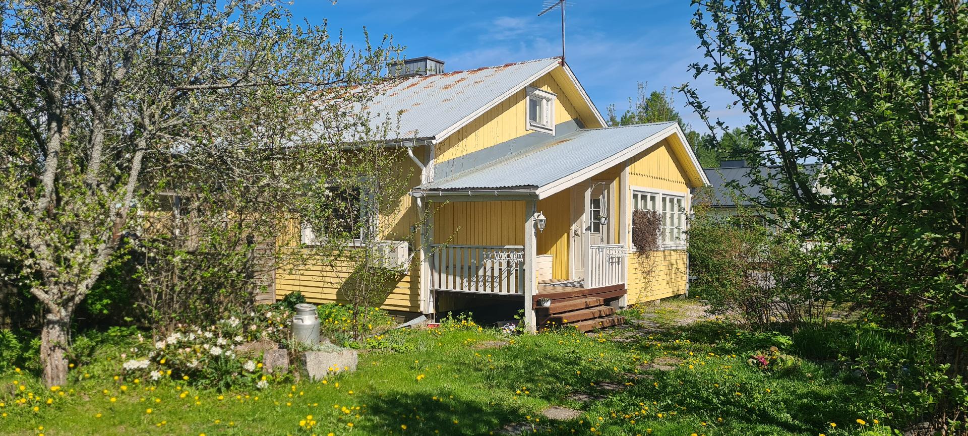 Mustamäenkatu 32, Laune, Lahti