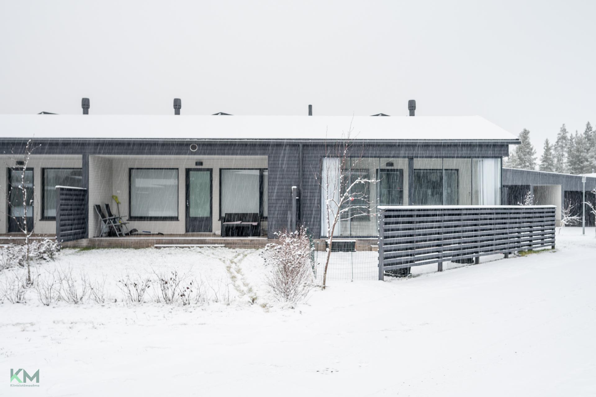Sarvisuontie 5, Kivikkokangas, Oulu