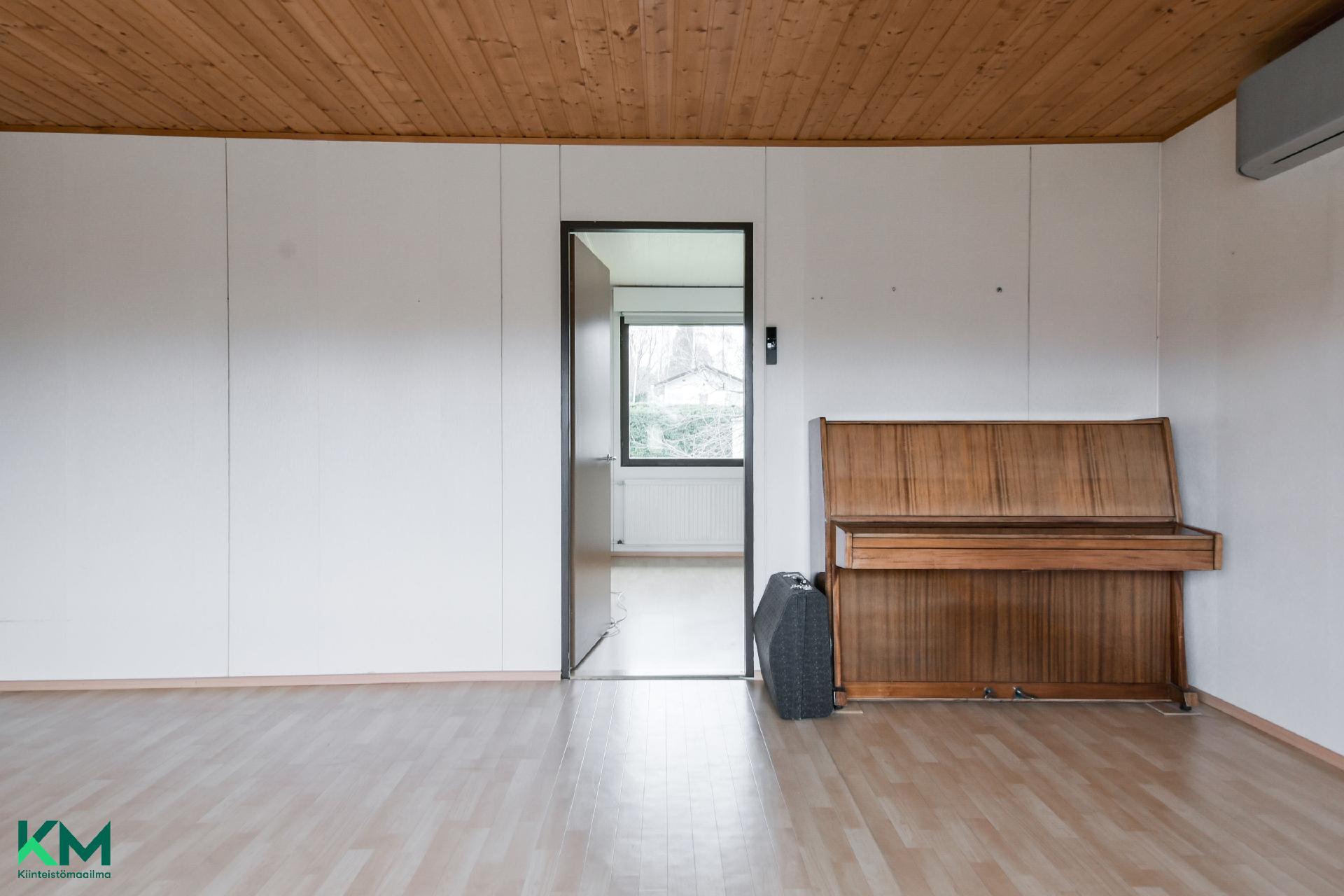 Myllykuja 11, Tapiala, Kuhmoinen