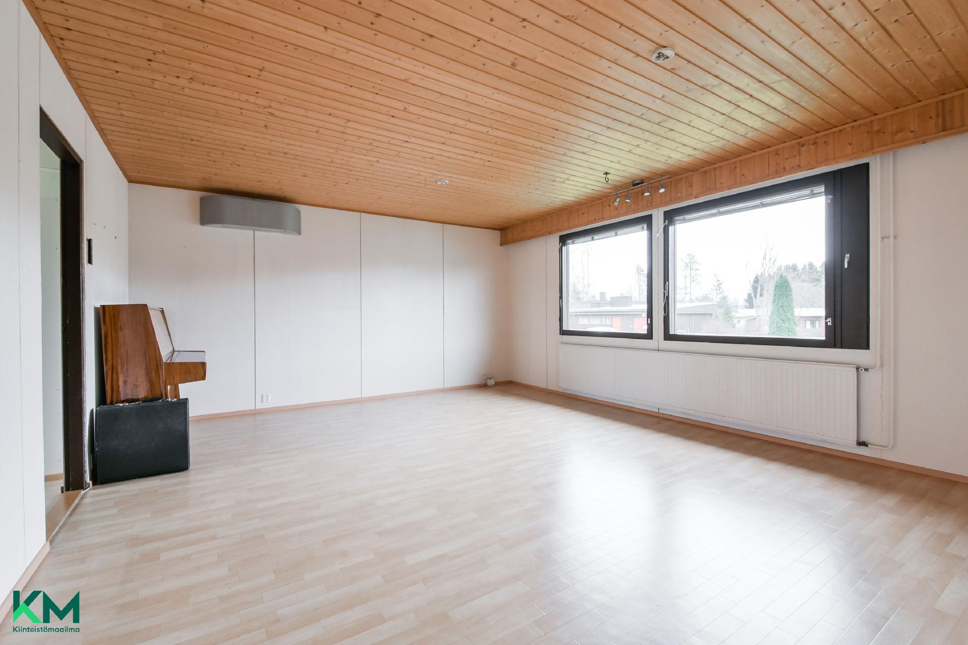 Myllykuja 11, Tapiala, Kuhmoinen