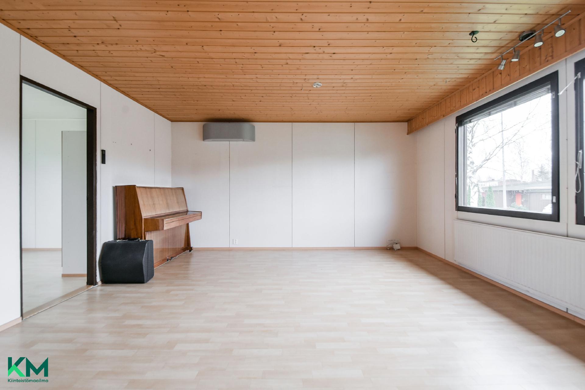 Myllykuja 11, Tapiala, Kuhmoinen