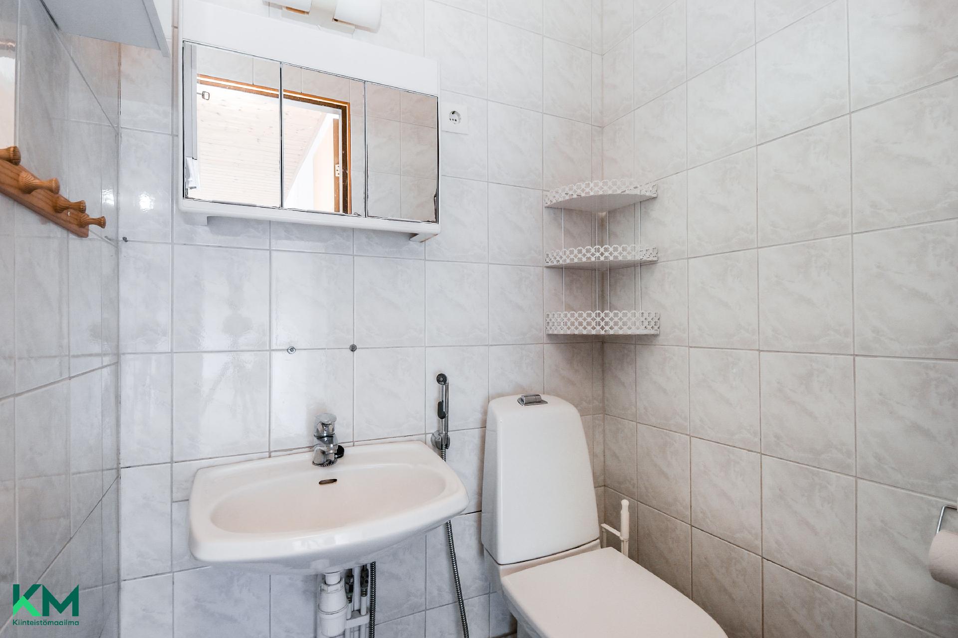 Myllykuja 11, Tapiala, Kuhmoinen