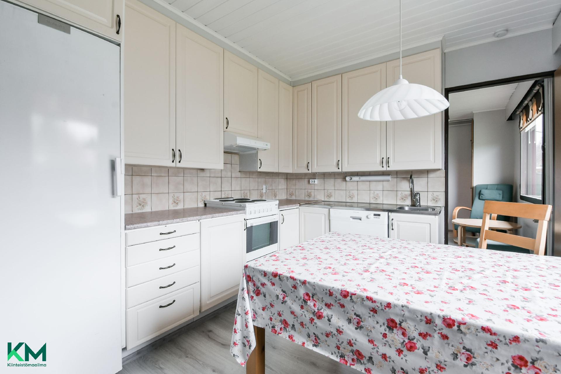 Myllykuja 11, Tapiala, Kuhmoinen