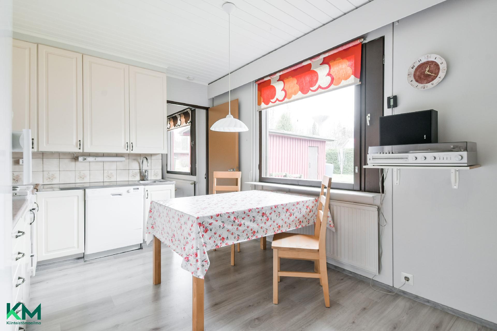 Myllykuja 11, Tapiala, Kuhmoinen