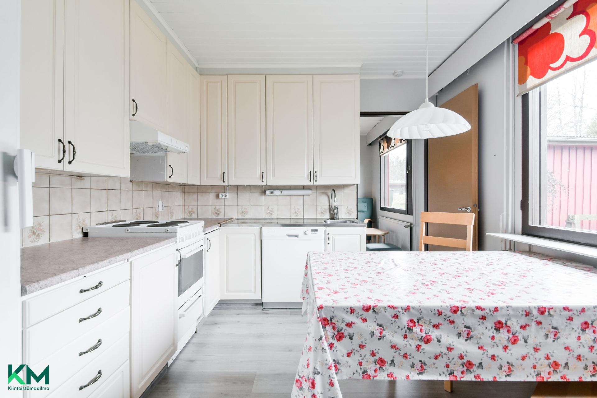 Myllykuja 11, Tapiala, Kuhmoinen