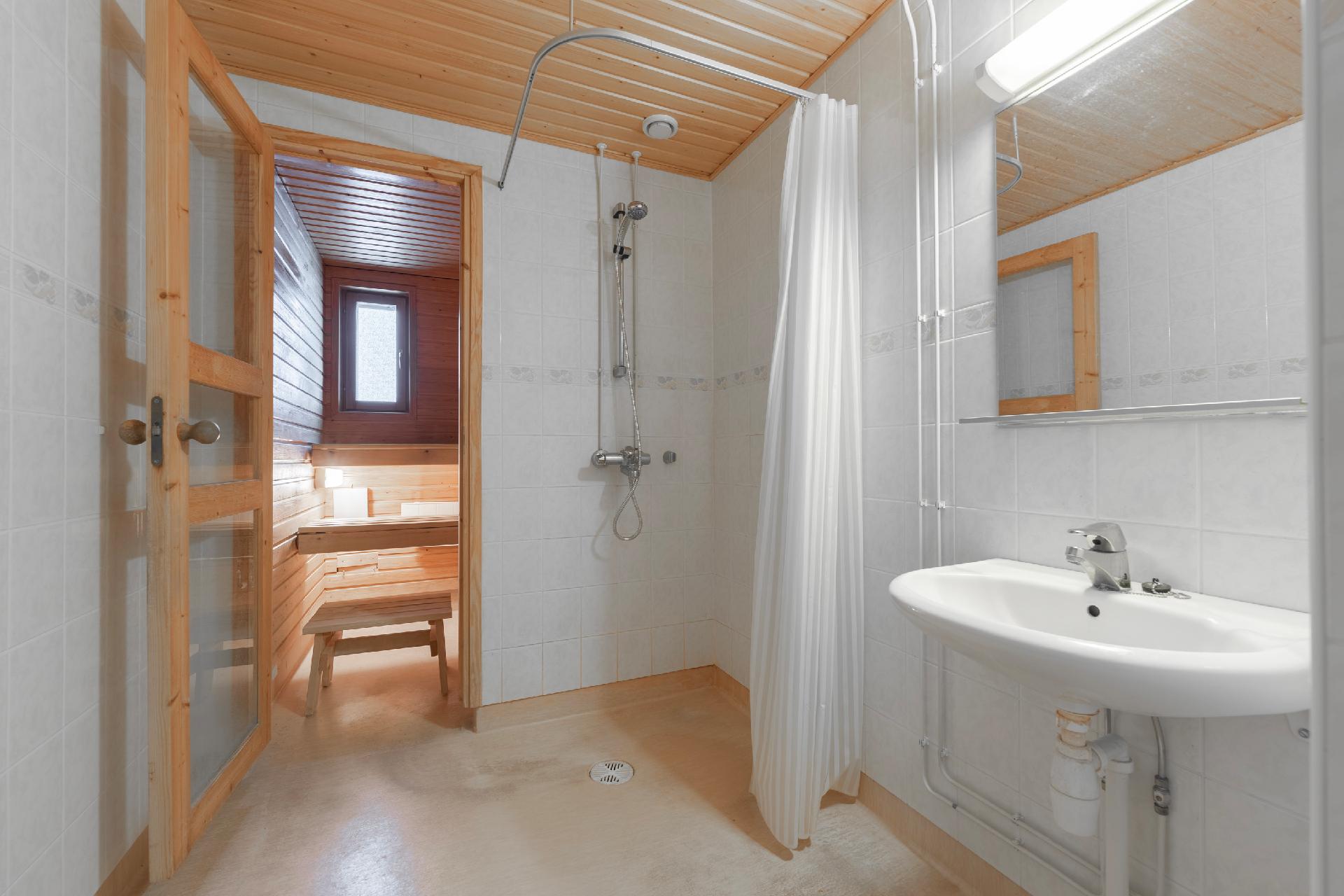 Orsitie 5, Pirtti, Kuopio