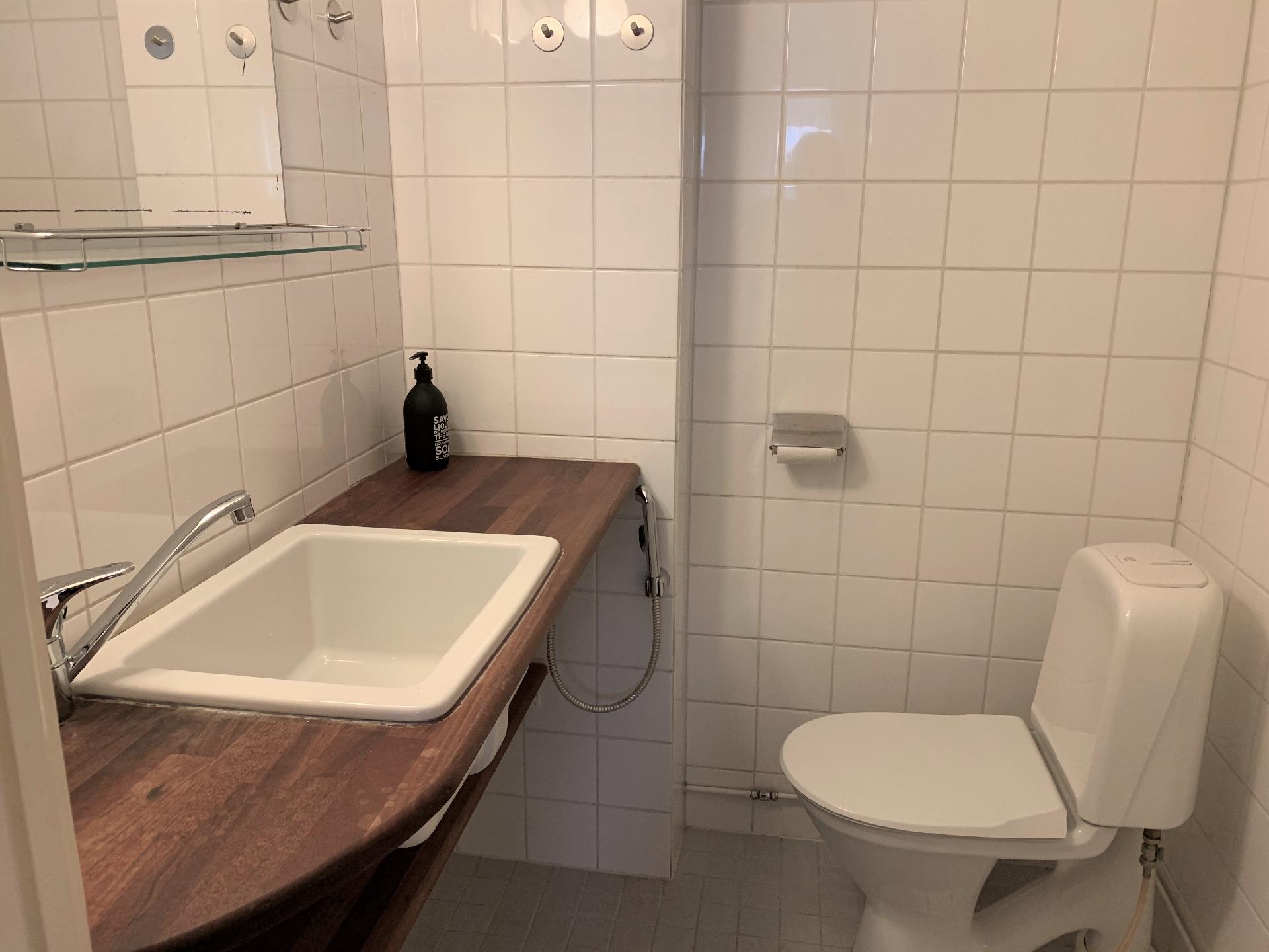 Jääkärinkatu 8, Ullanlinna, Helsinki