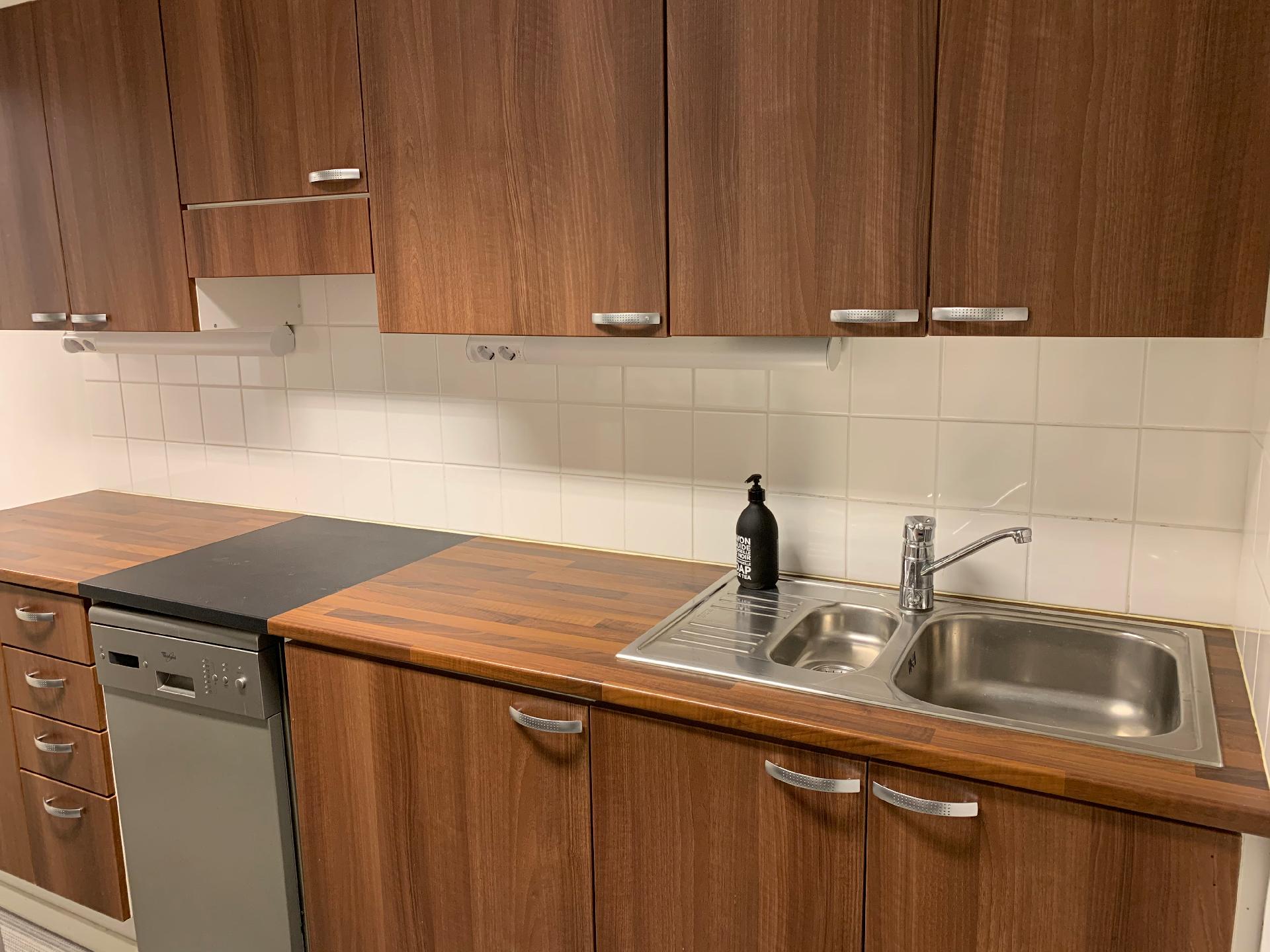 Jääkärinkatu 8, Ullanlinna, Helsinki