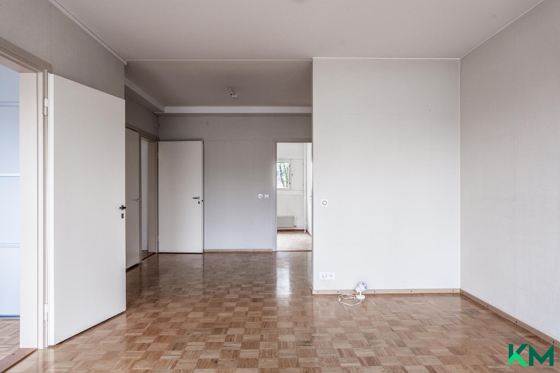 Keinulaudantie 1, Kontula, Helsinki