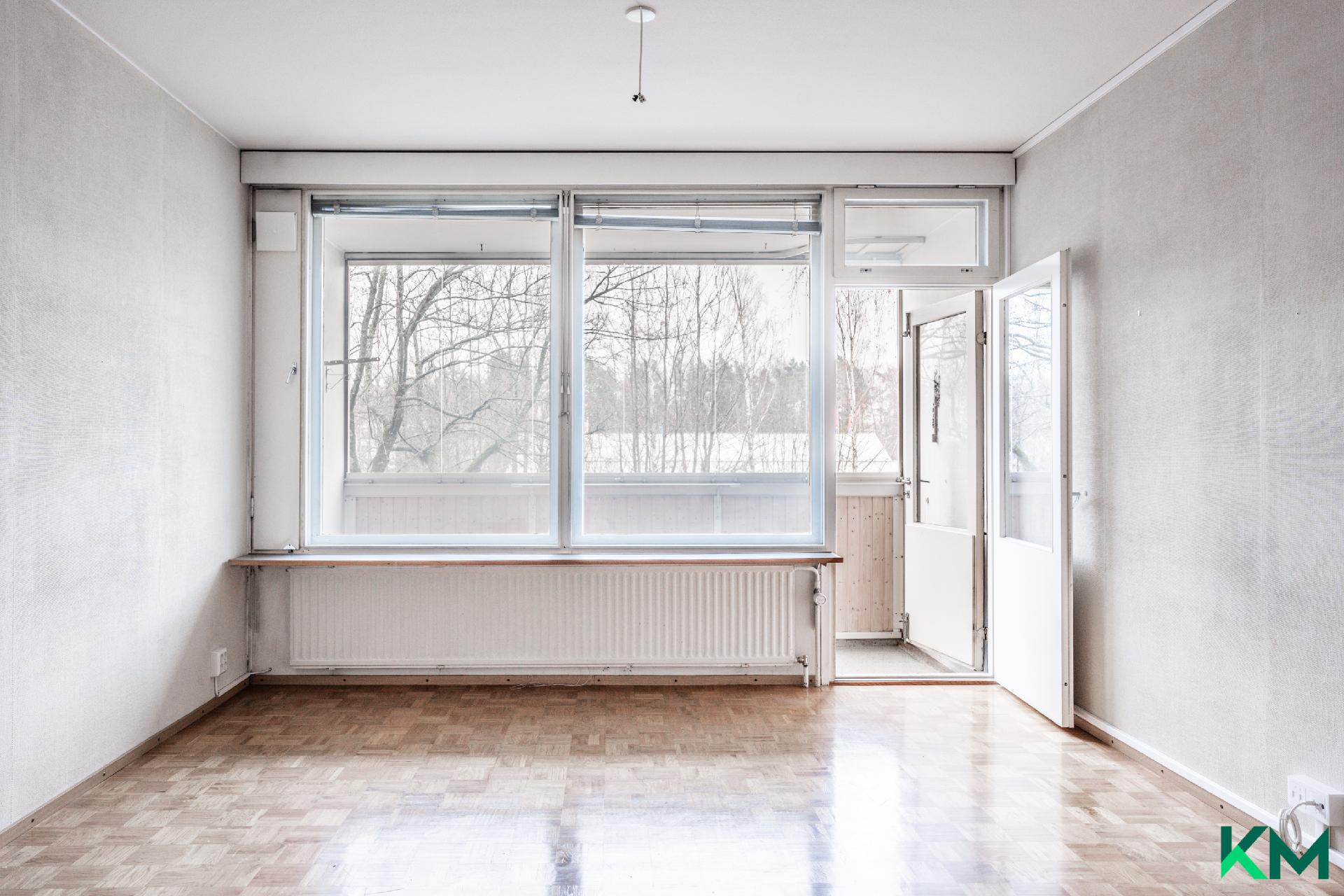 Keinulaudantie 1, Kontula, Helsinki