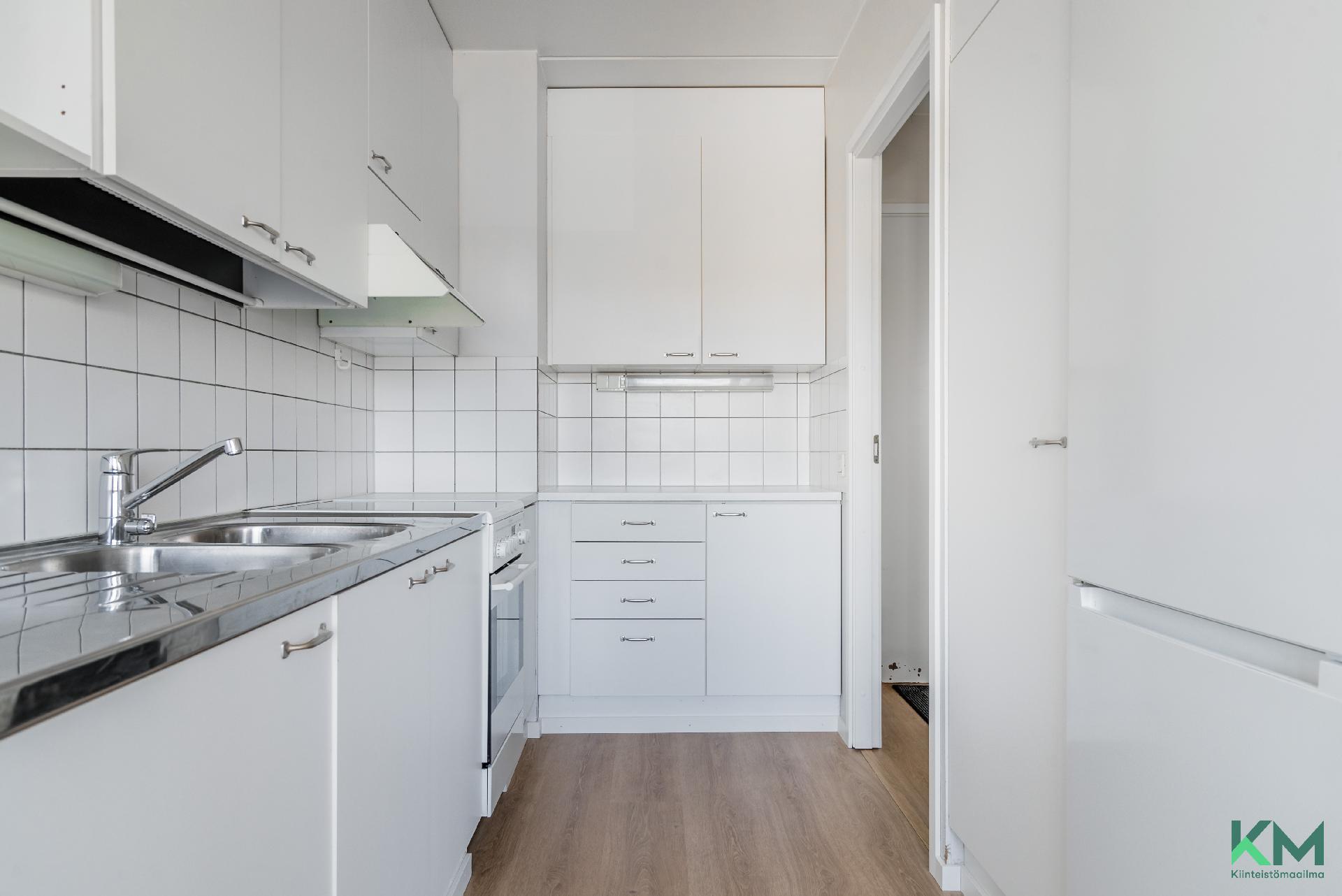 Laakavuorentie 4, Mellunmäki, Helsinki