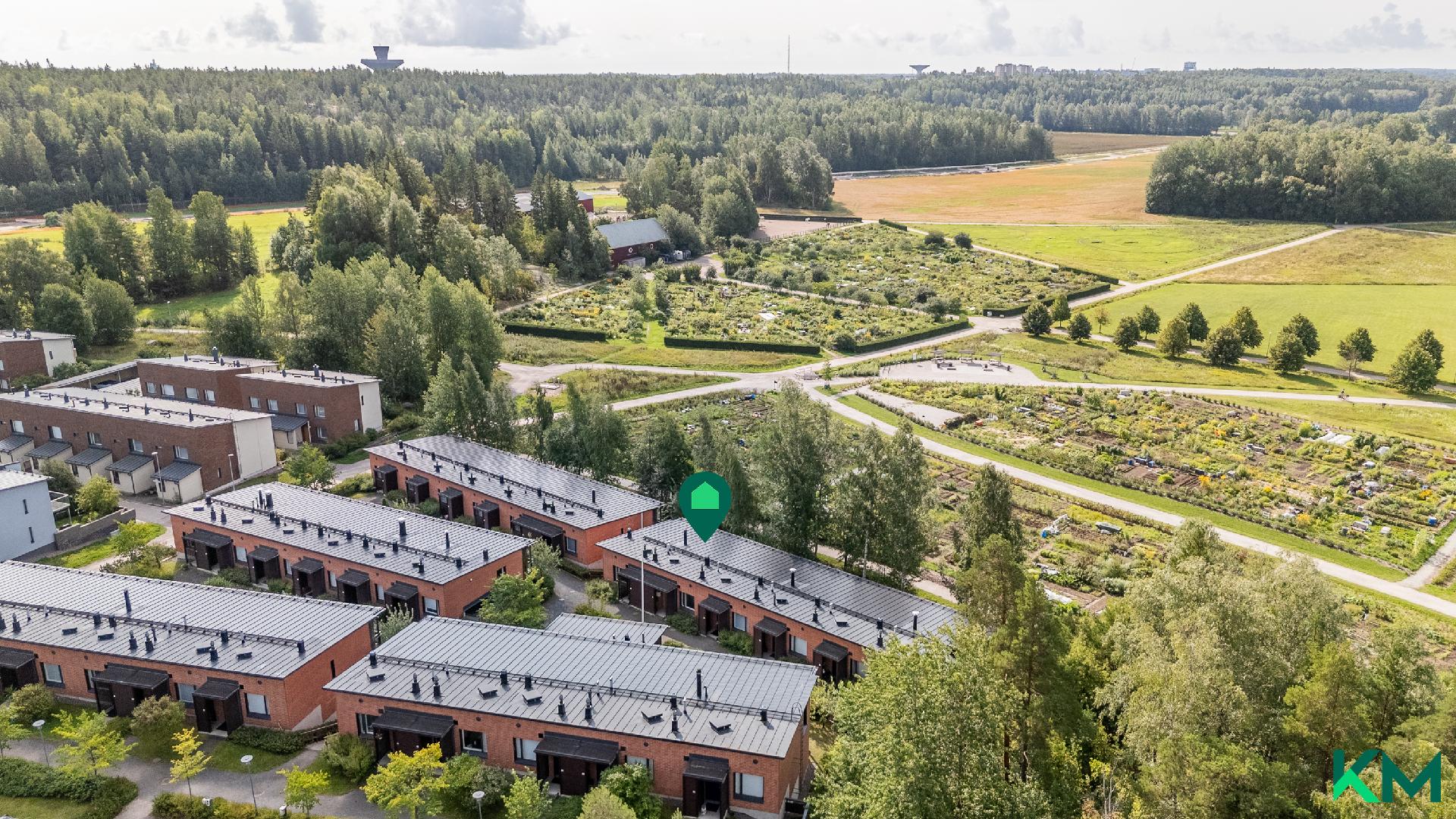 Upea sijainti Viikin peltojen äärellä