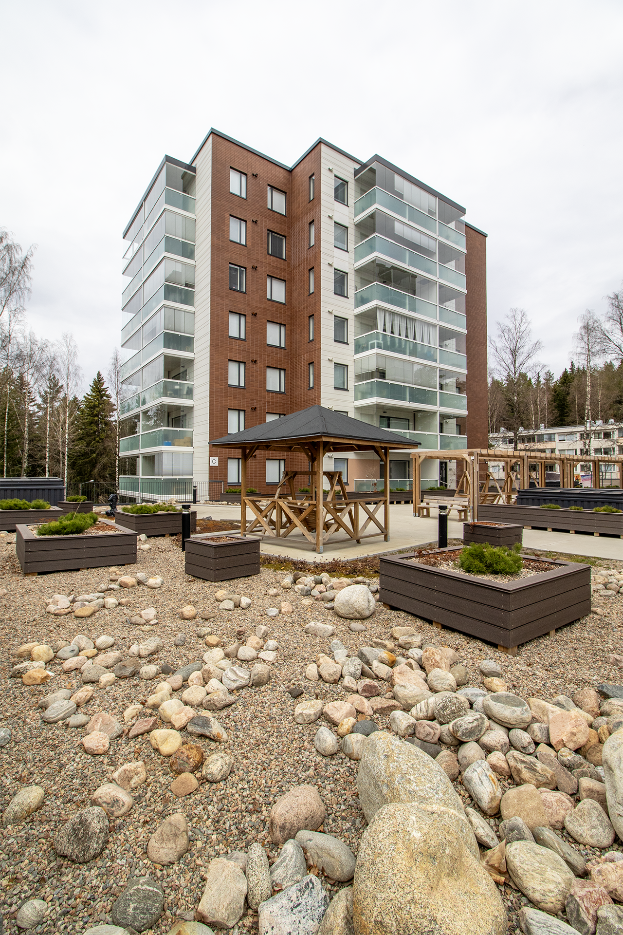 Mäkihyppääjä - ulkoilumaastot lähellä