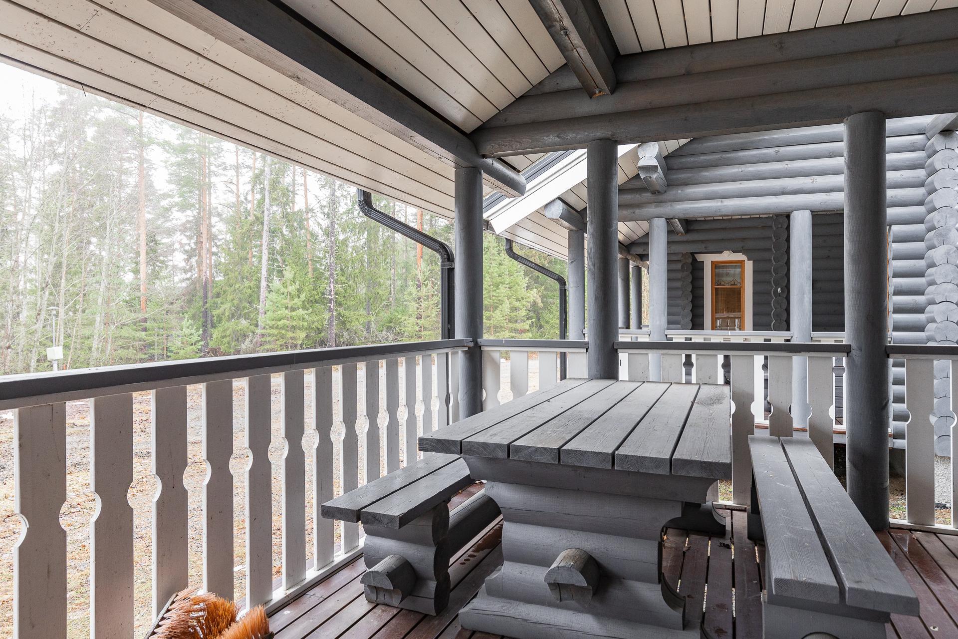 Moreenikuja 4, Himos, Jämsä