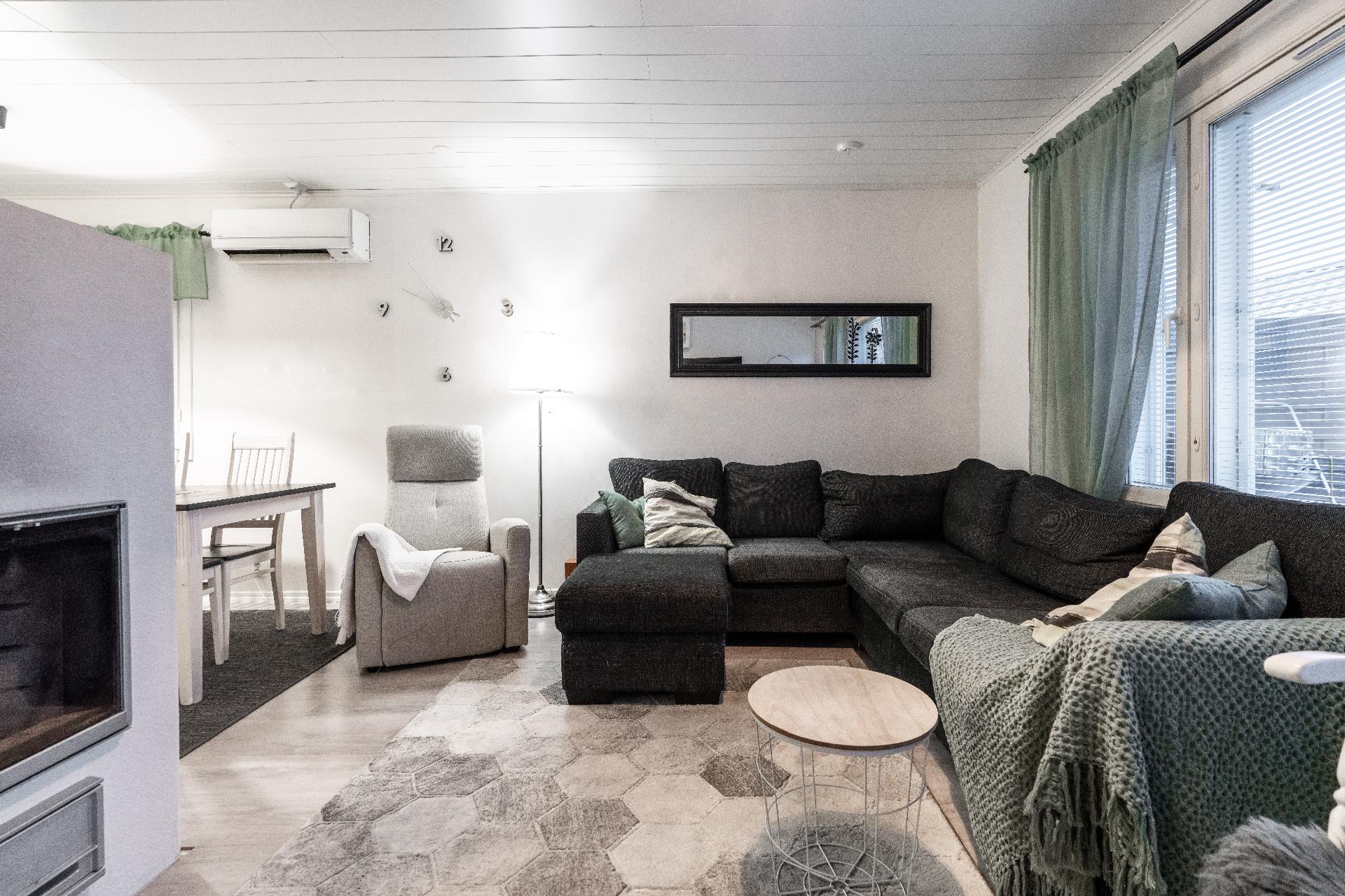 Tatuntie 4, Kuivasjärvi, Oulu