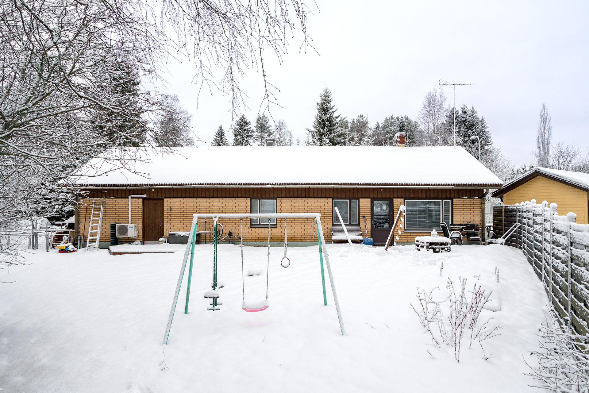 Tatuntie 4, Kuivasjärvi, Oulu