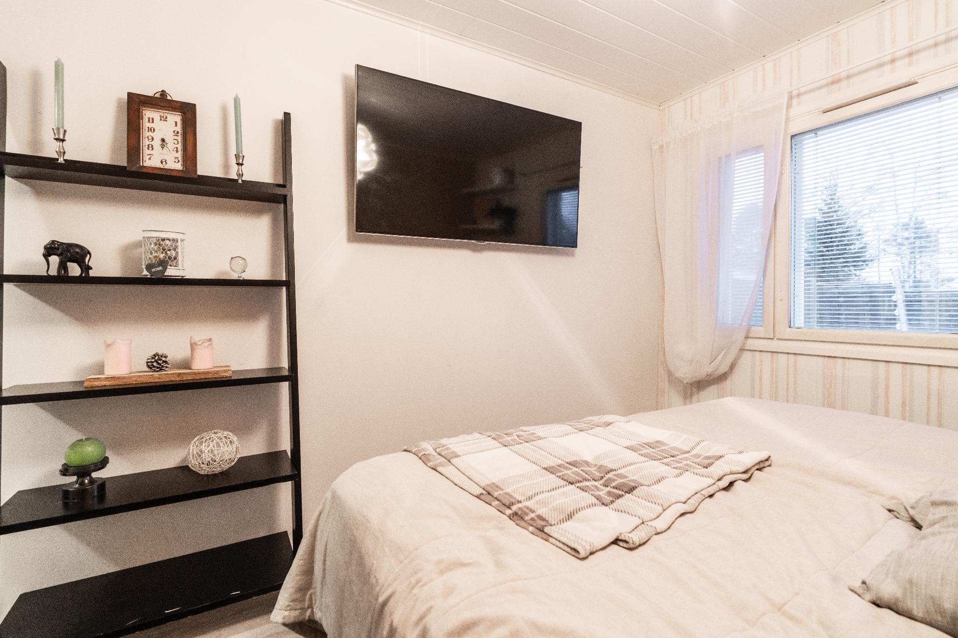 Tatuntie 4, Kuivasjärvi, Oulu