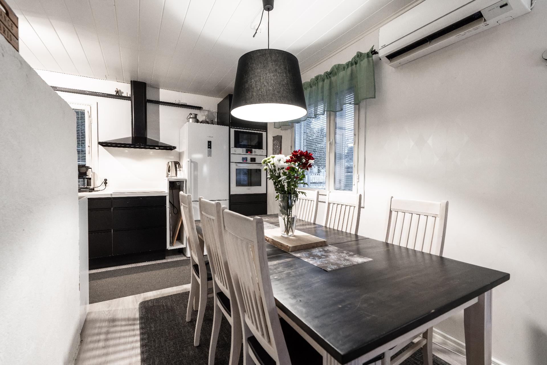 Tatuntie 4, Kuivasjärvi, Oulu