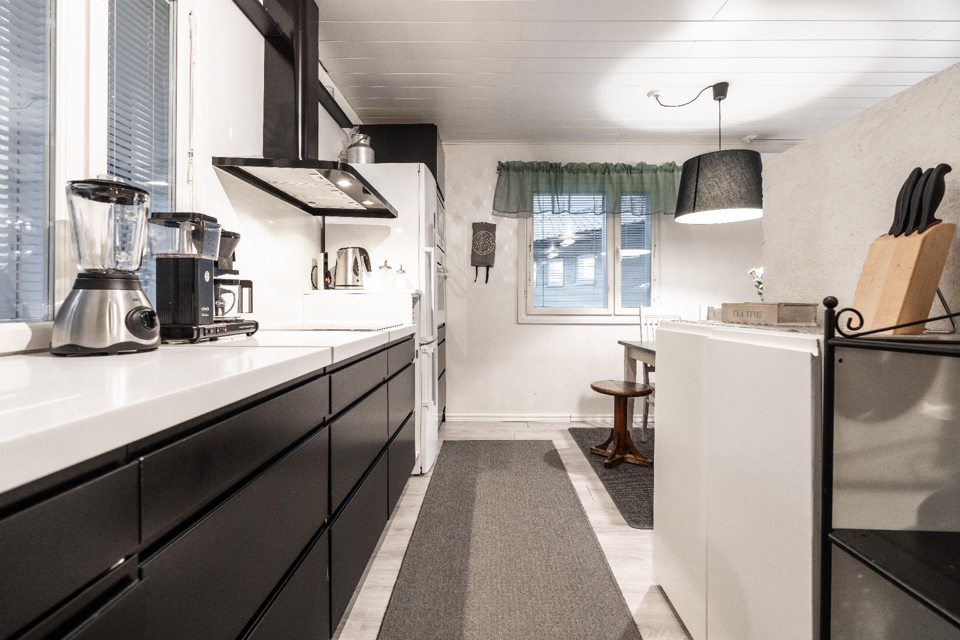 Tatuntie 4, Kuivasjärvi, Oulu