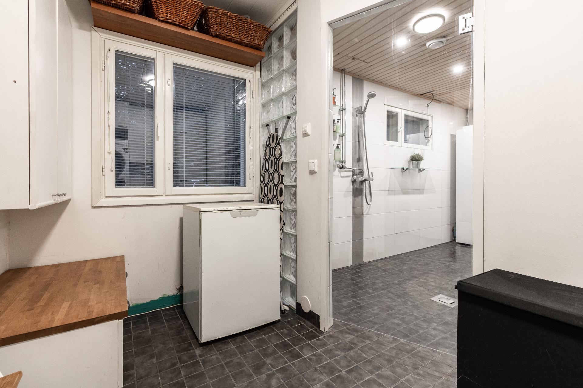 Tatuntie 4, Kuivasjärvi, Oulu