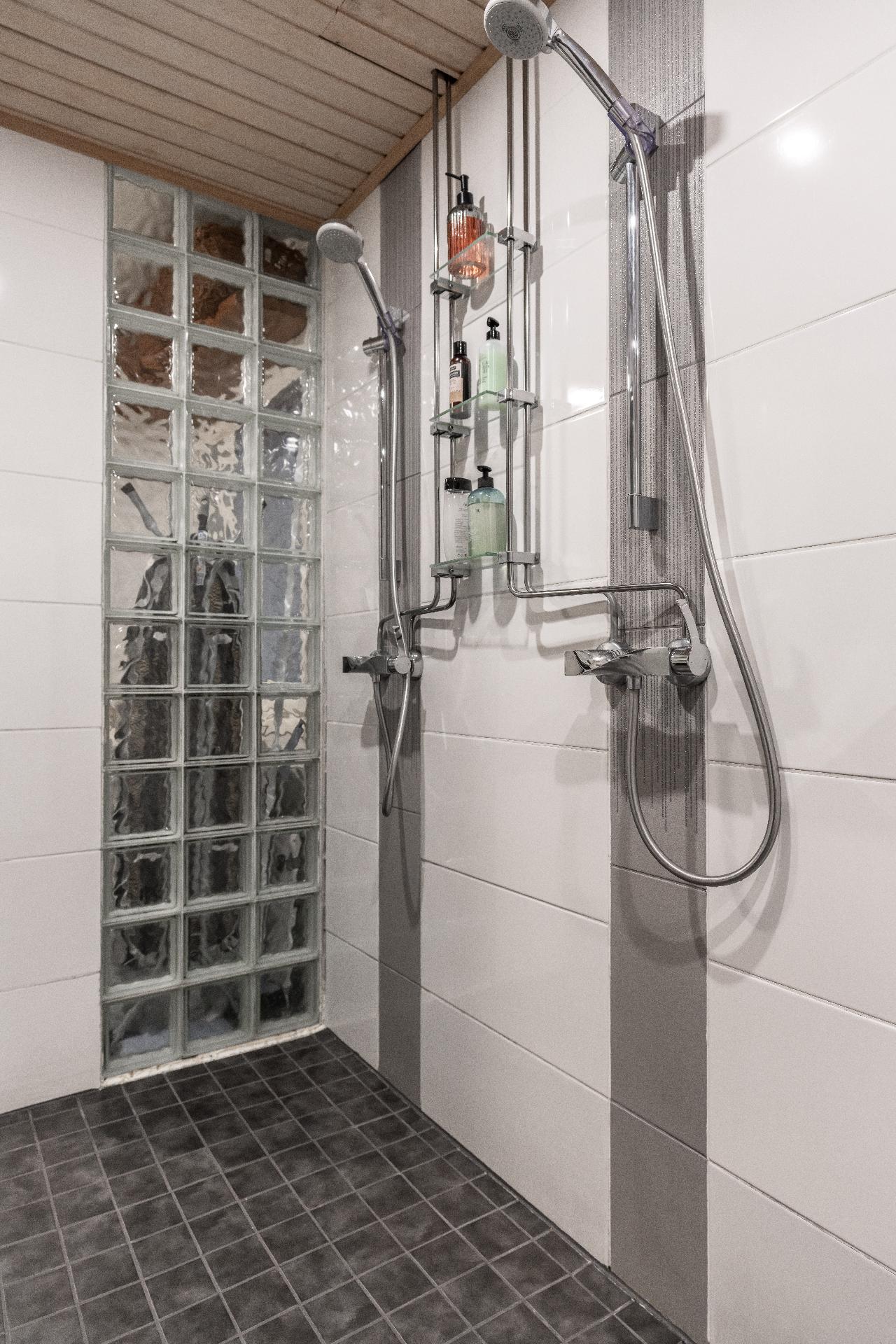 Tatuntie 4, Kuivasjärvi, Oulu