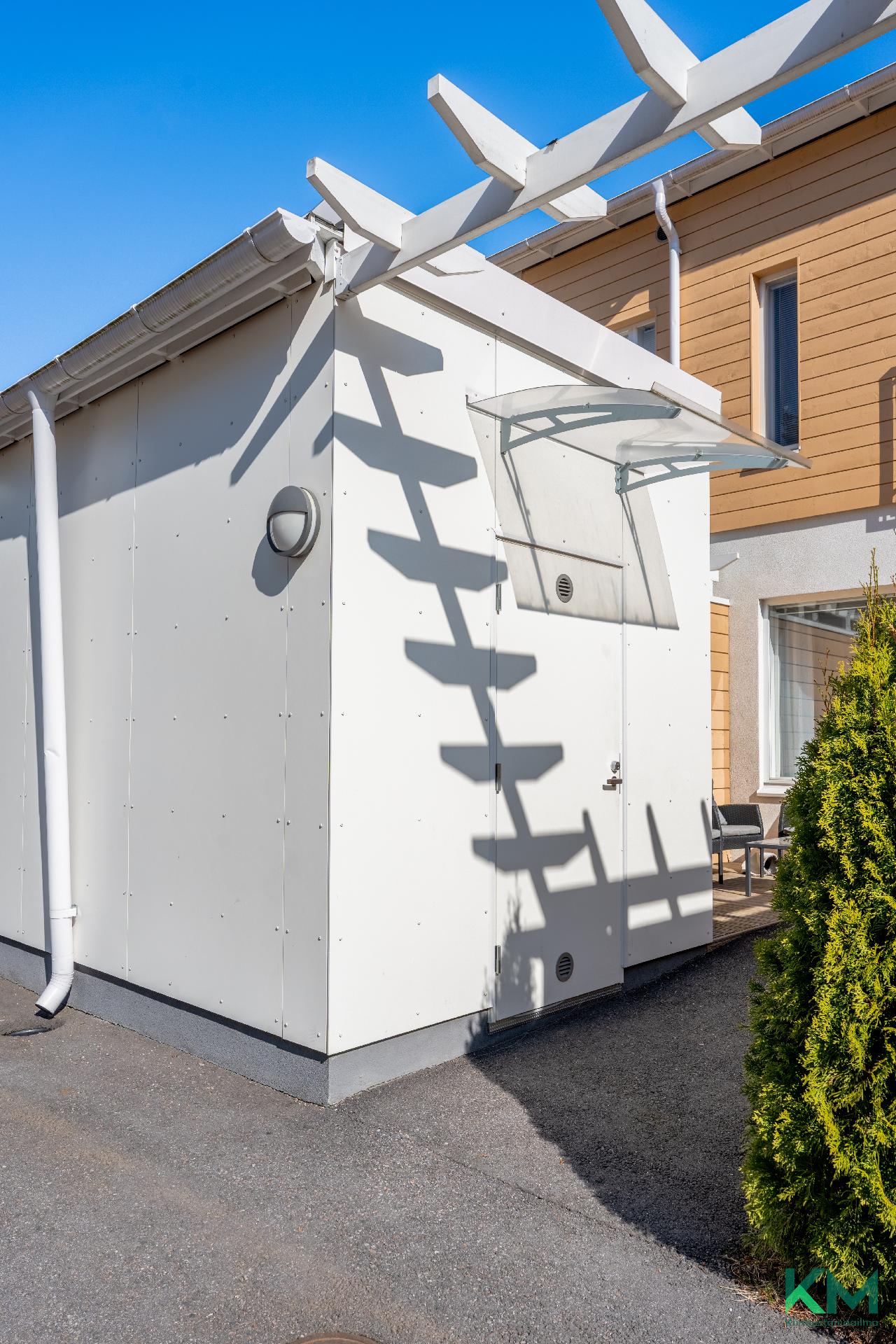 Kivikontie 1, Kivikko, Helsinki