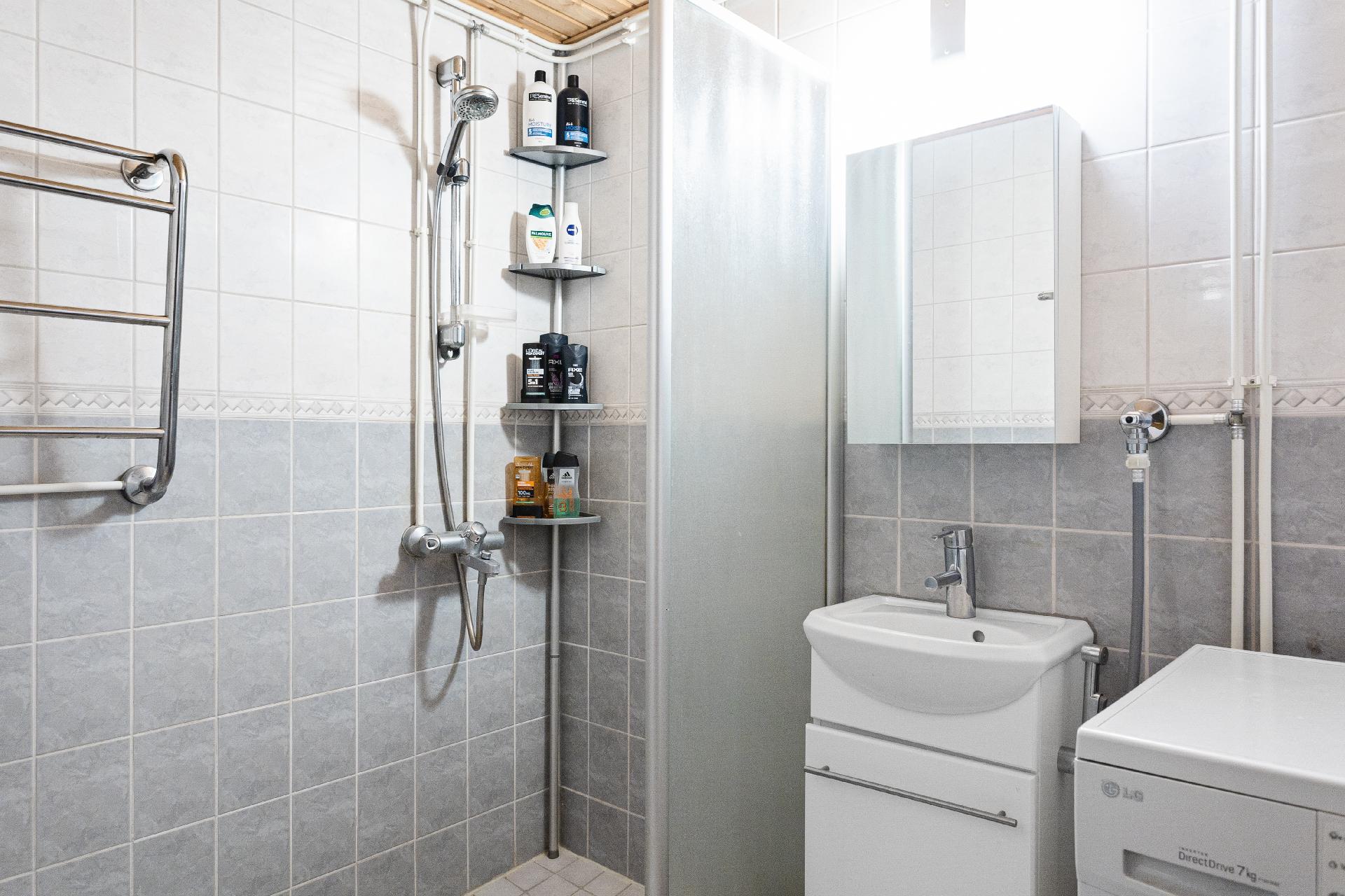 Laineentie 4, Kausala, Iitti