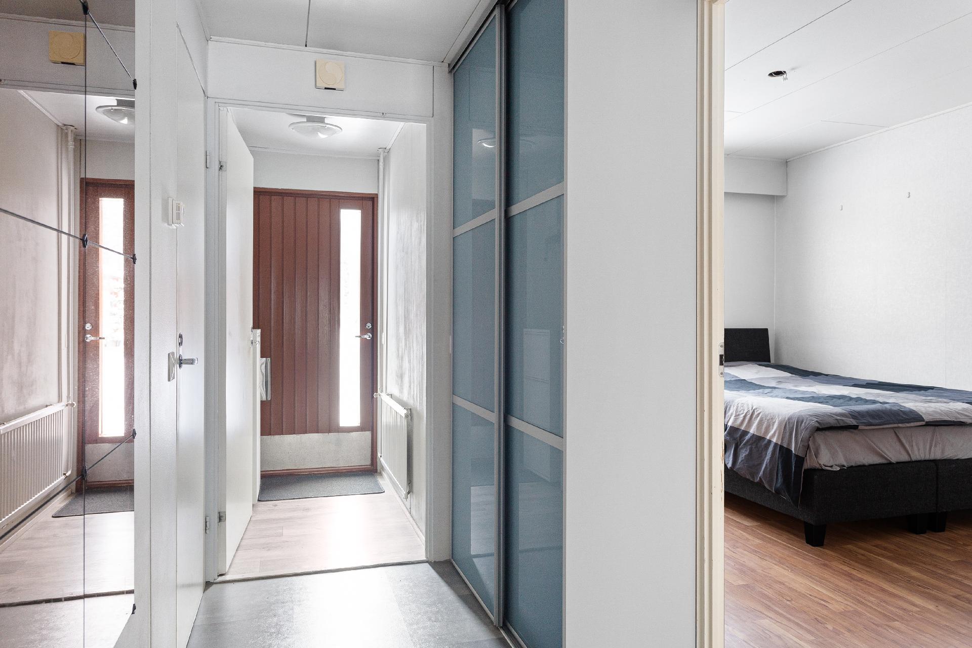 Laineentie 4, Kausala, Iitti