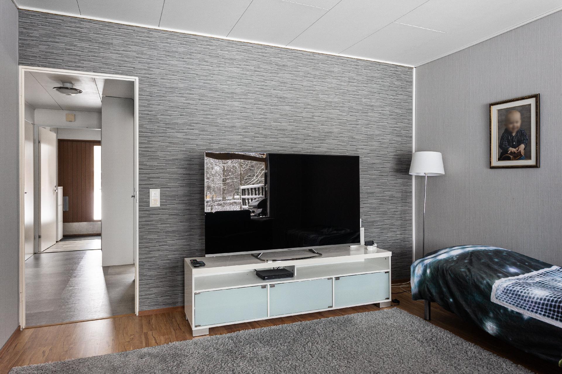 Laineentie 4, Kausala, Iitti