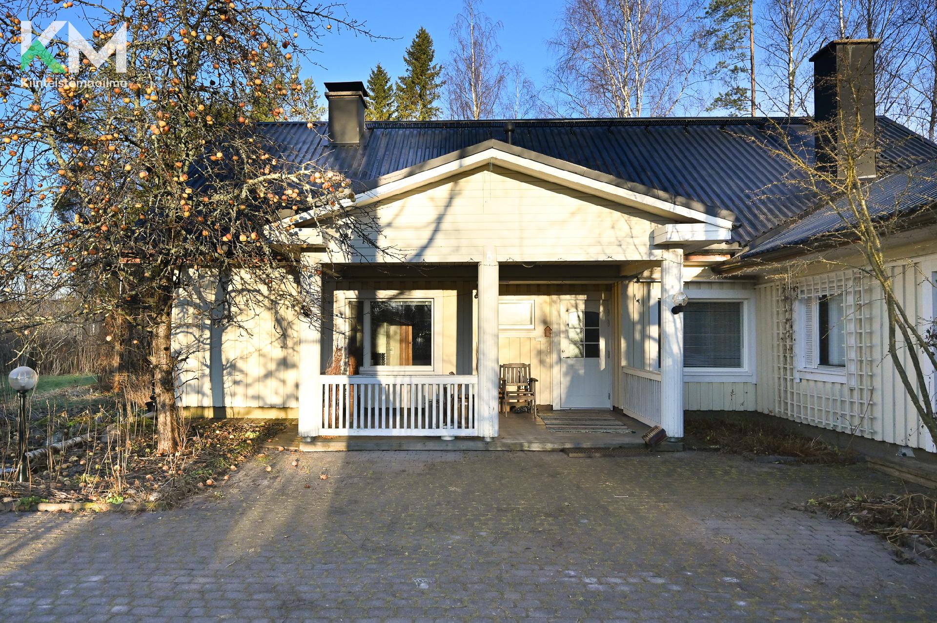 Samulintie 6, Kurikka