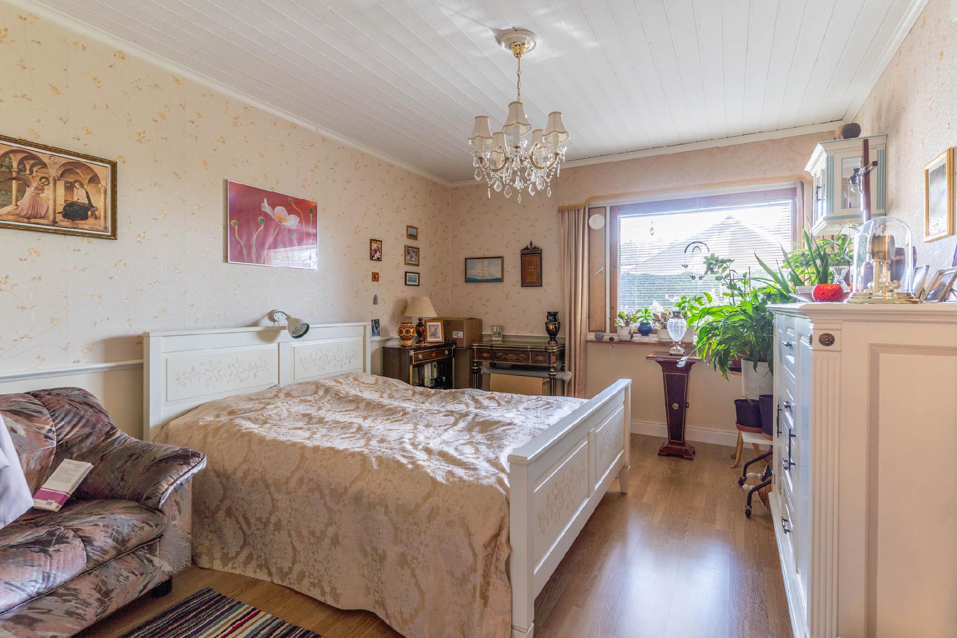 Ali-kouvoinkuja 4, Pappilanpelto, Vihti