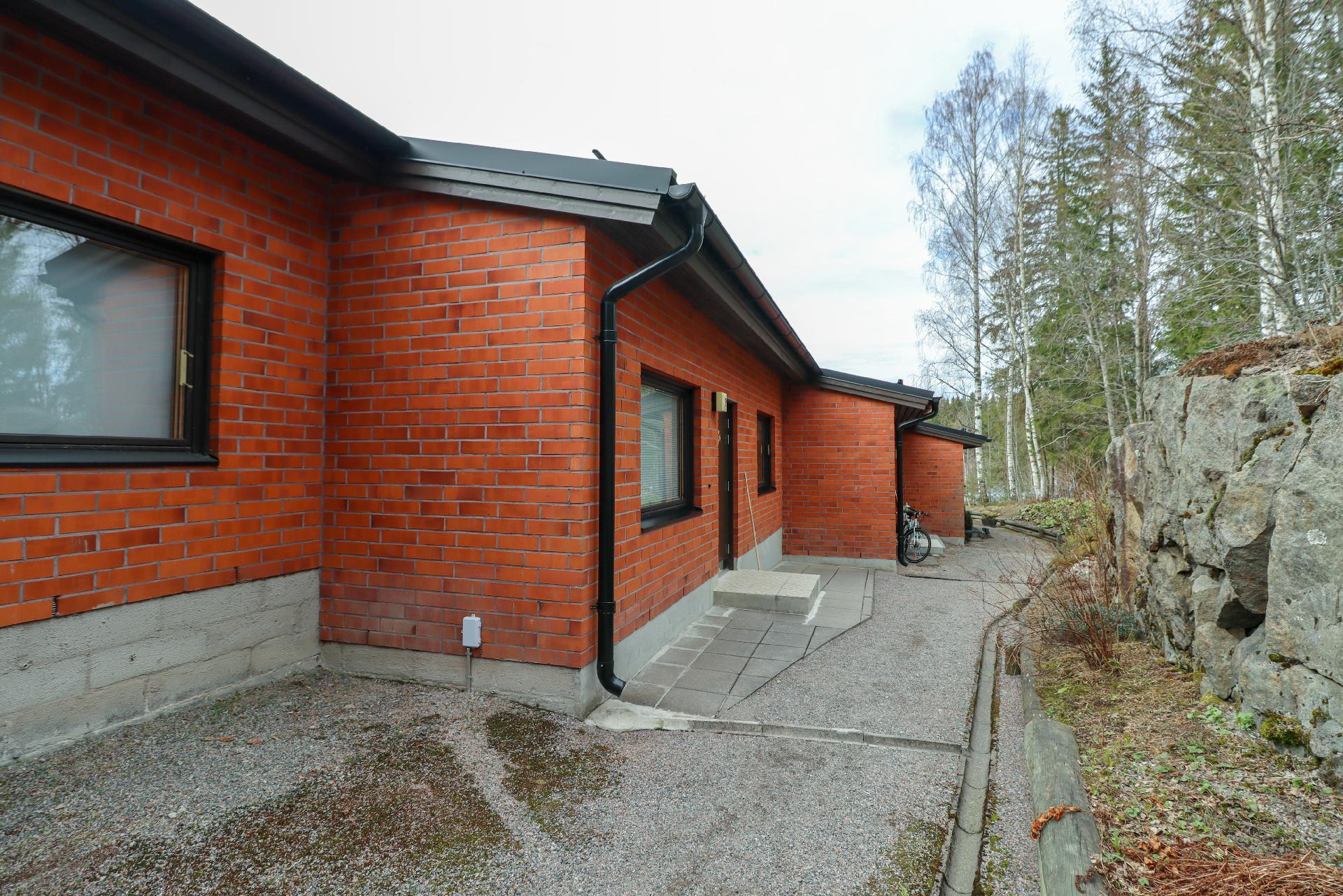 Ali-Kouvoinkuja 4, Pappilanpelto, Vihti
