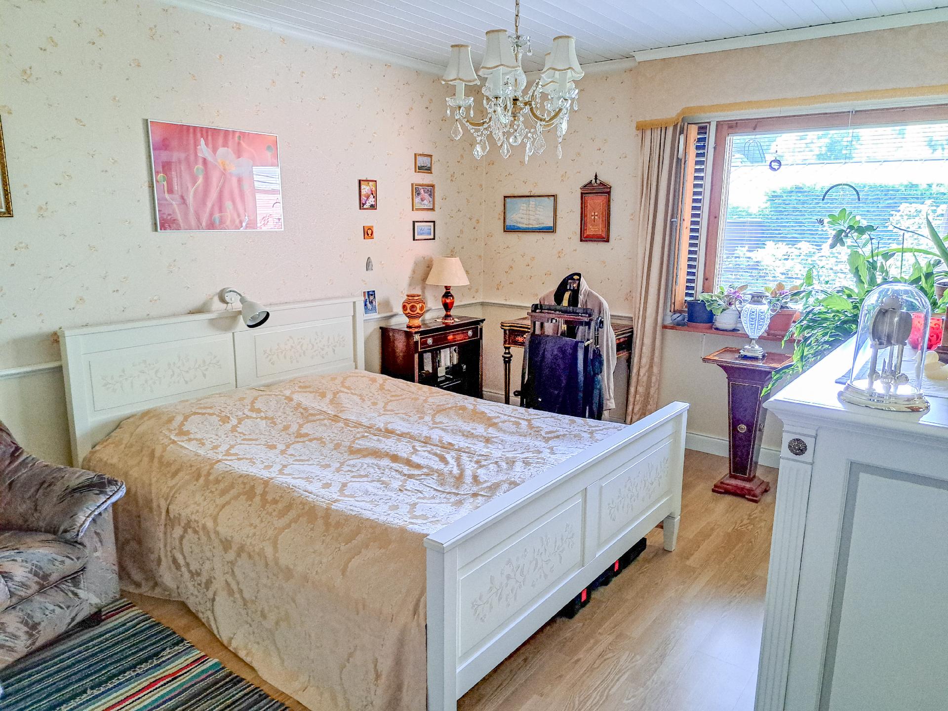 Ali-kouvoinkuja 4, Pappilanpelto, Vihti