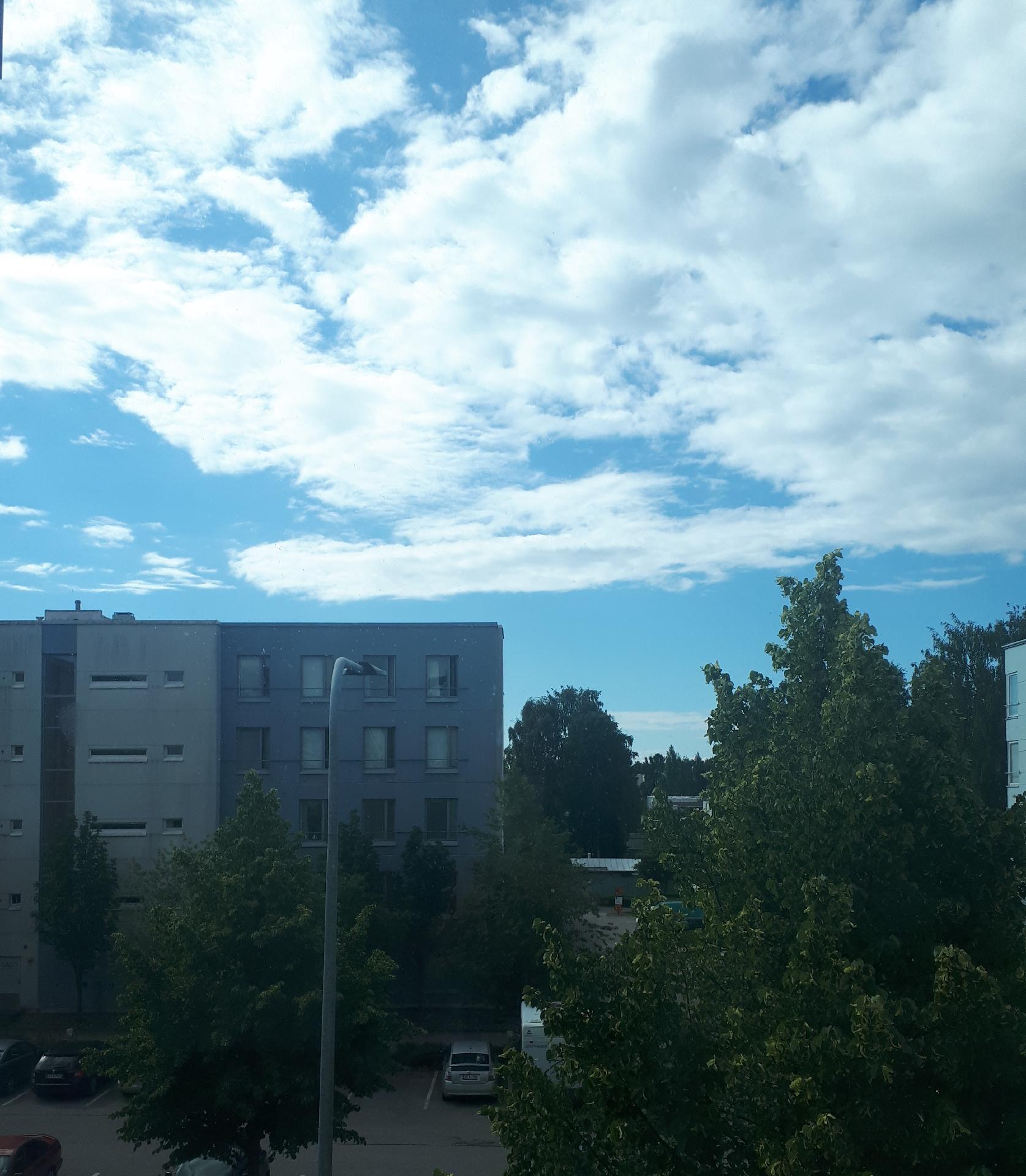 näkymä keittiön ikkunasta