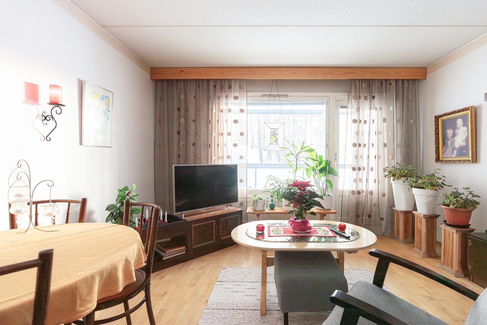 Nahkurintie 9, Hyrylä, Tuusula