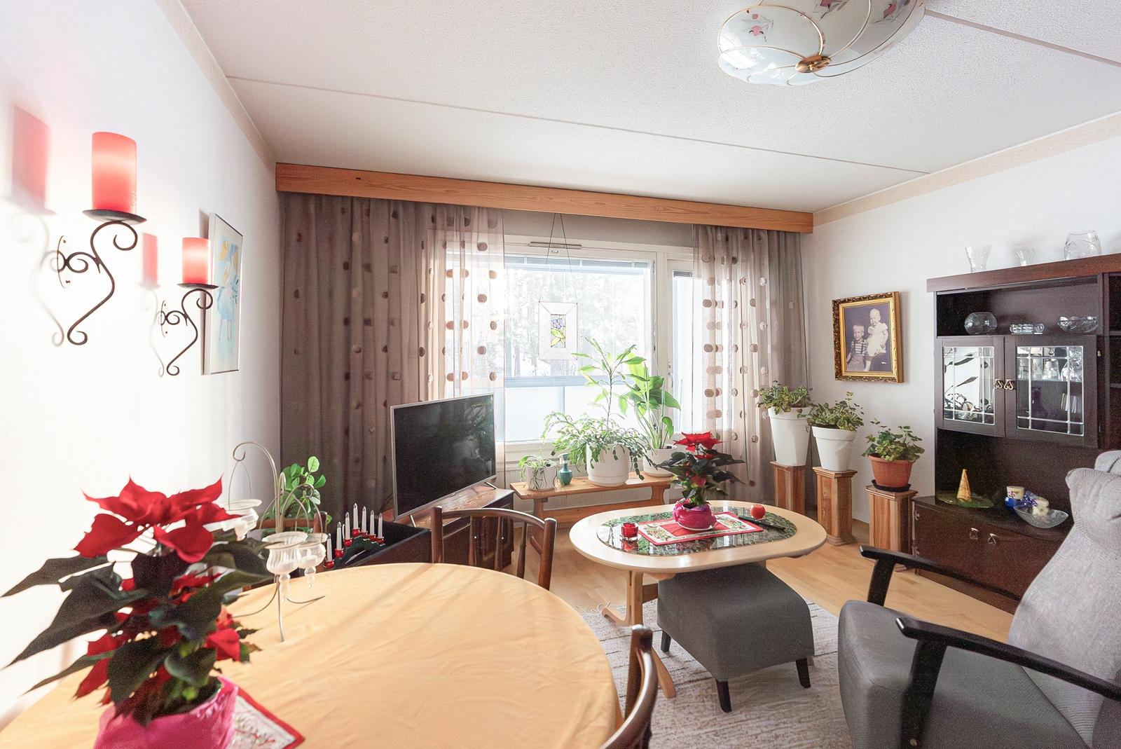 Nahkurintie 9, Hyrylä, Tuusula